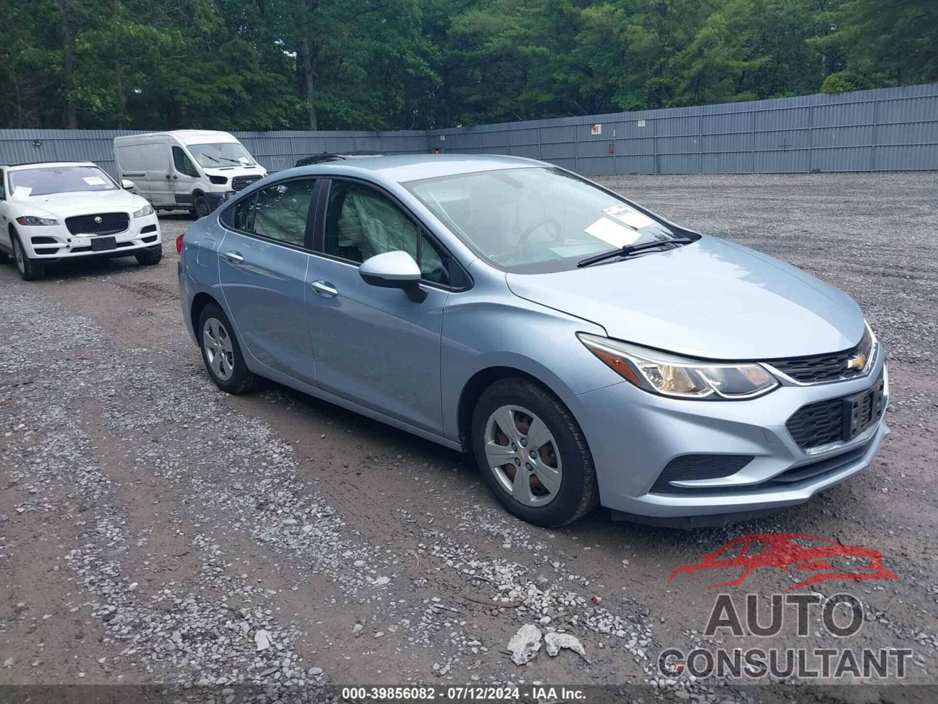 CHEVROLET CRUZE 2018 - 1G1BC5SMXJ7142872