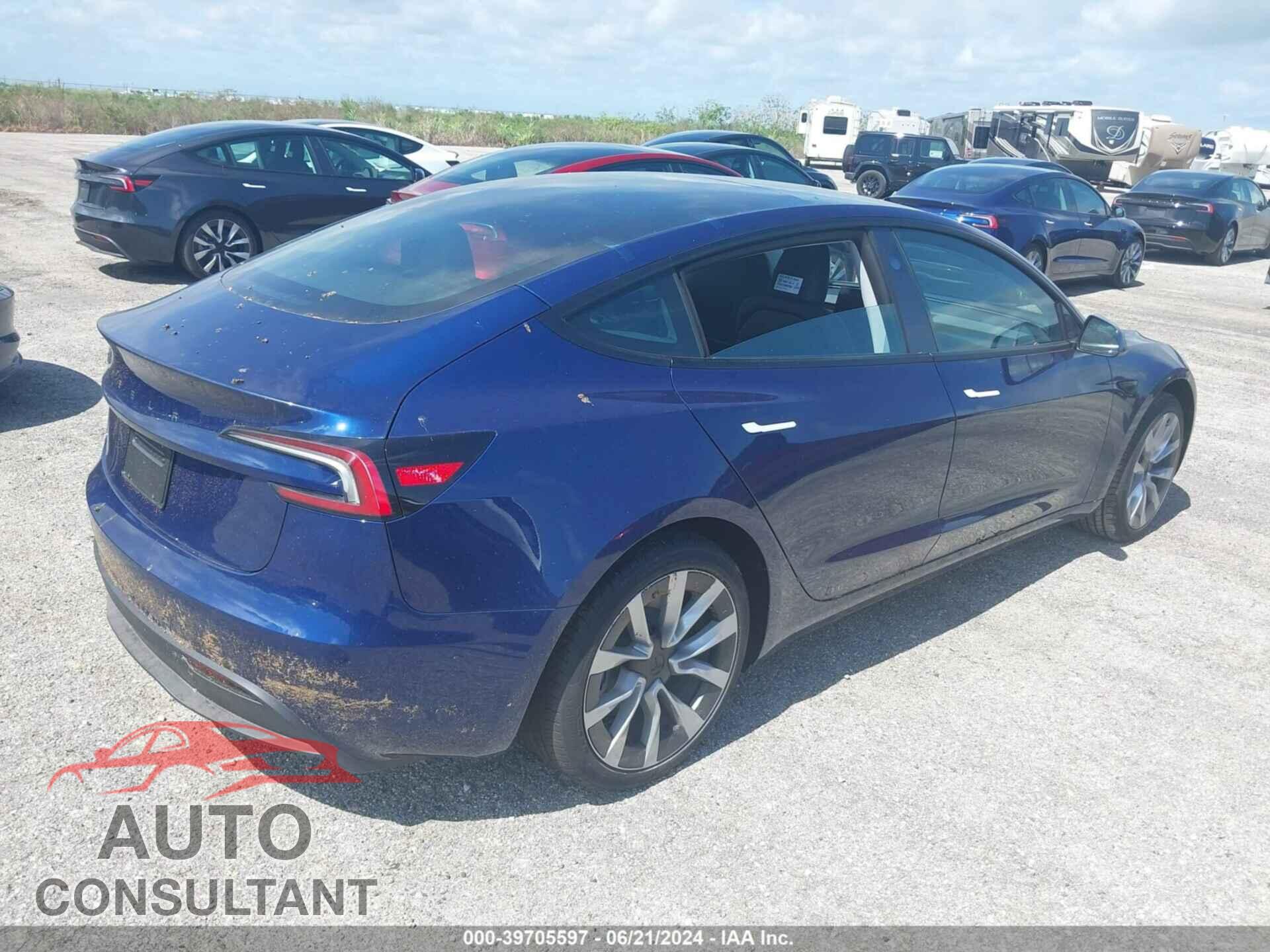 TESLA MODEL 3 2024 - 5YJ3E1EA7RF765503