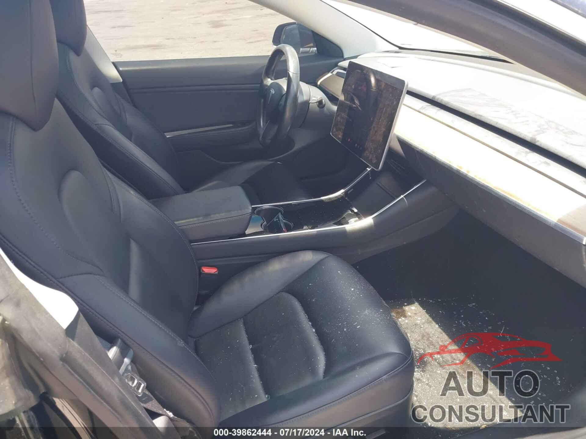 TESLA MODEL 3 2018 - 5YJ3E1EA1JF173115