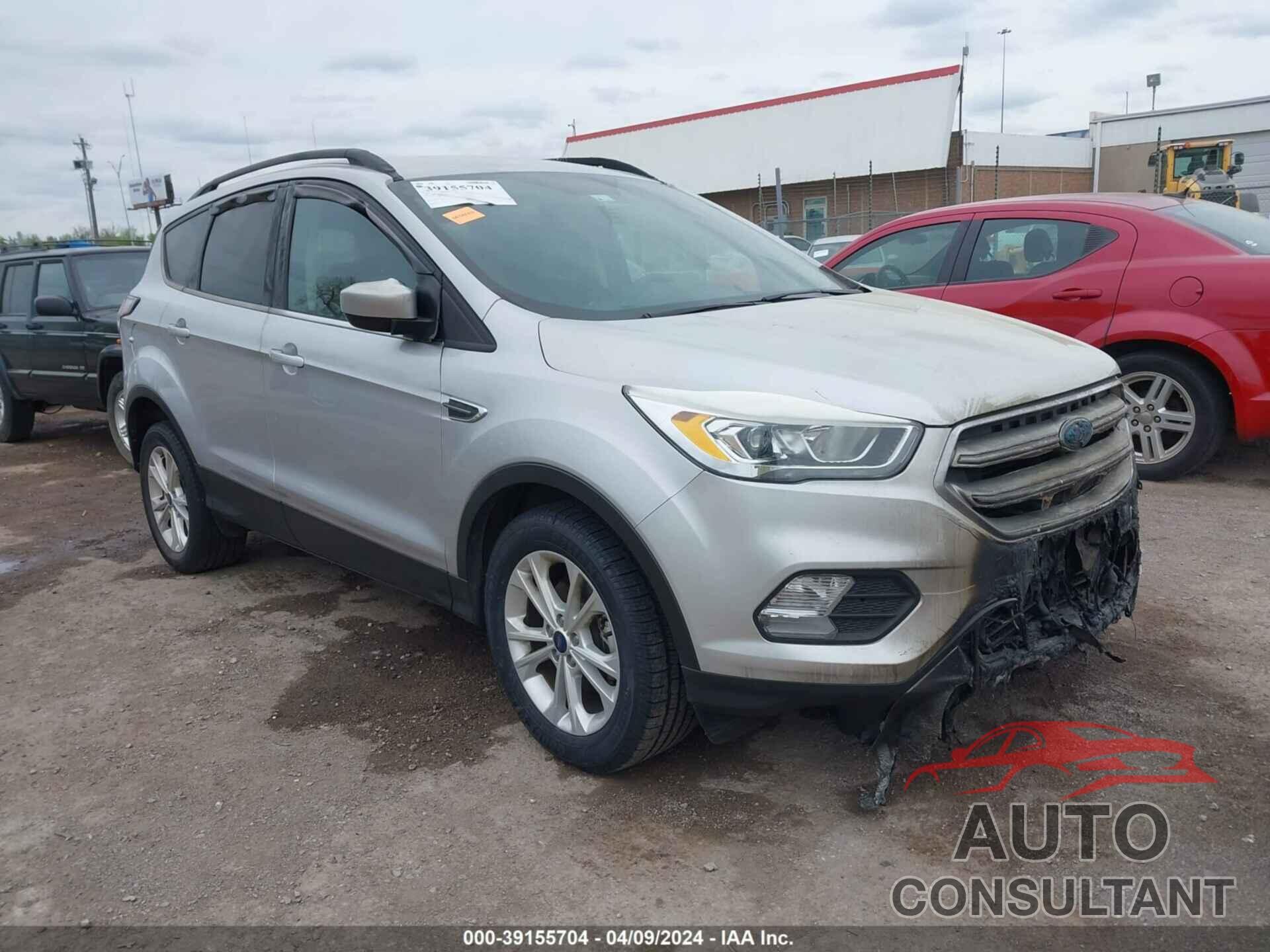 FORD ESCAPE 2017 - 1FMCU0GD4HUE94762