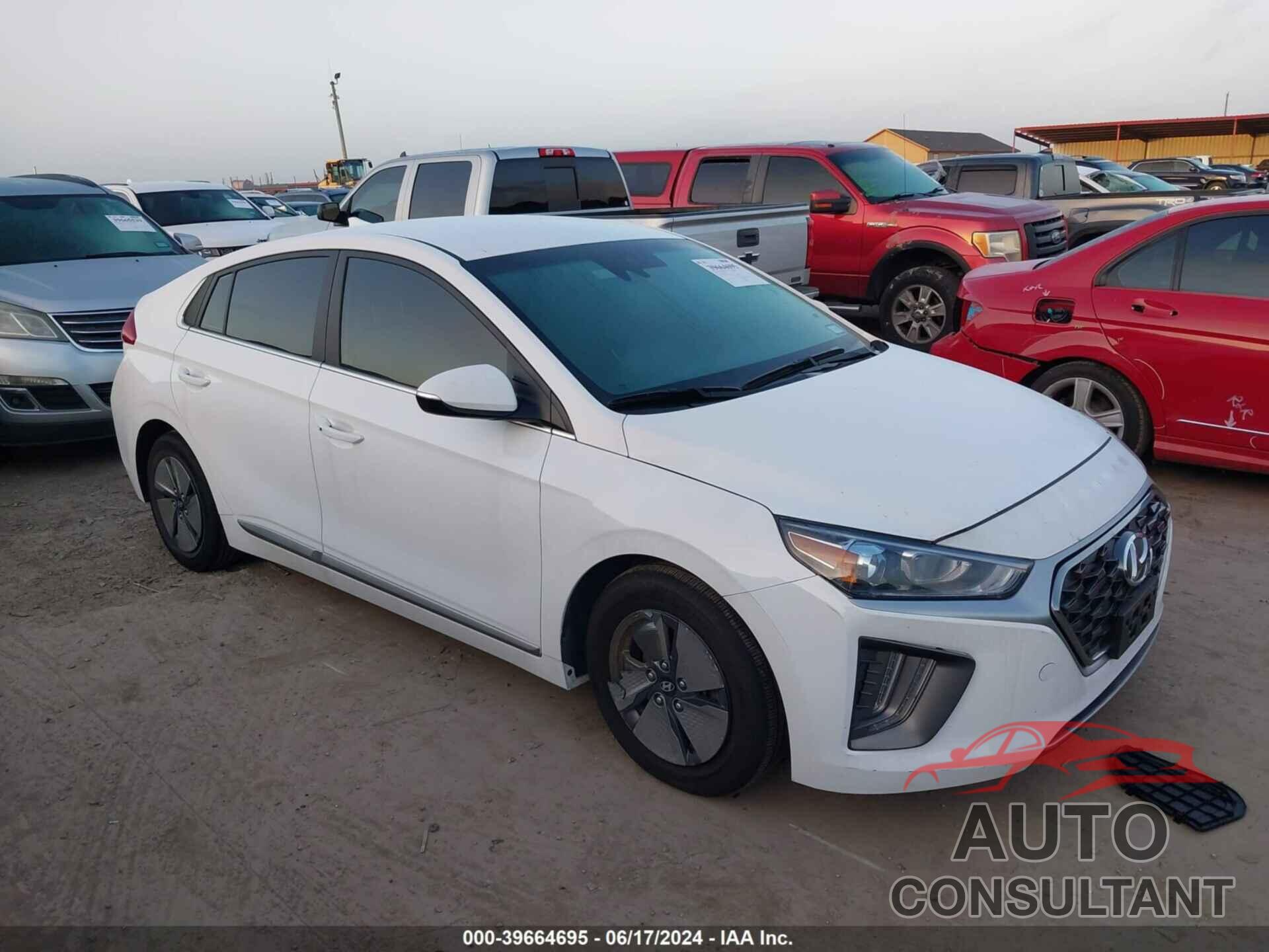 HYUNDAI IONIQ HYBRID 2022 - KMHC75LC2NU284982