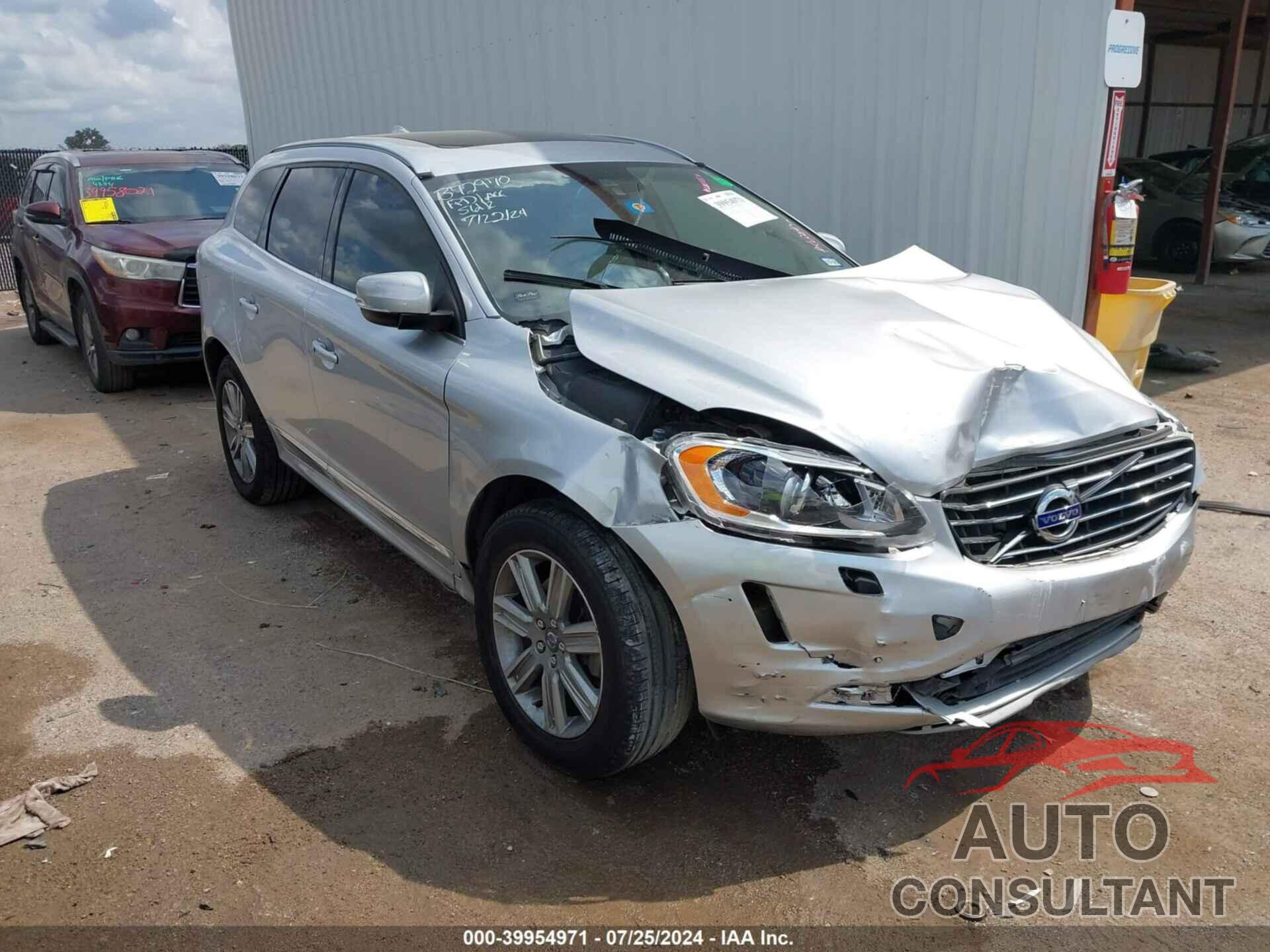 VOLVO XC60 2017 - YV440MDU8H2095054