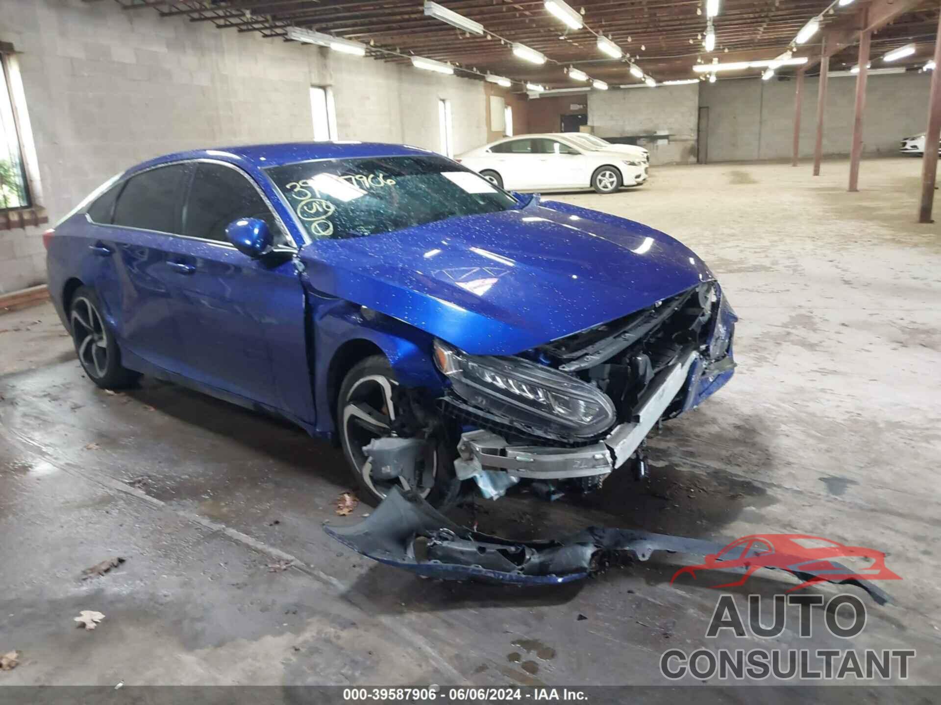 HONDA ACCORD 2018 - 1HGCV1F33JA152678