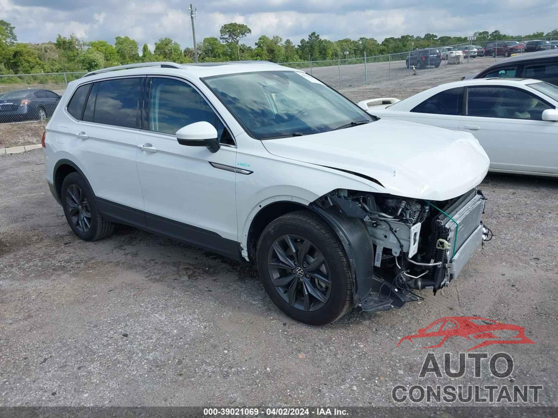 VOLKSWAGEN TIGUAN 2022 - 3VV3B7AX6NM163916