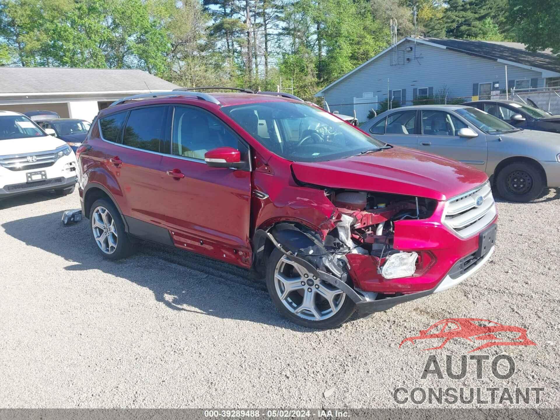 FORD ESCAPE 2019 - 1FMCU9J95KUB23822