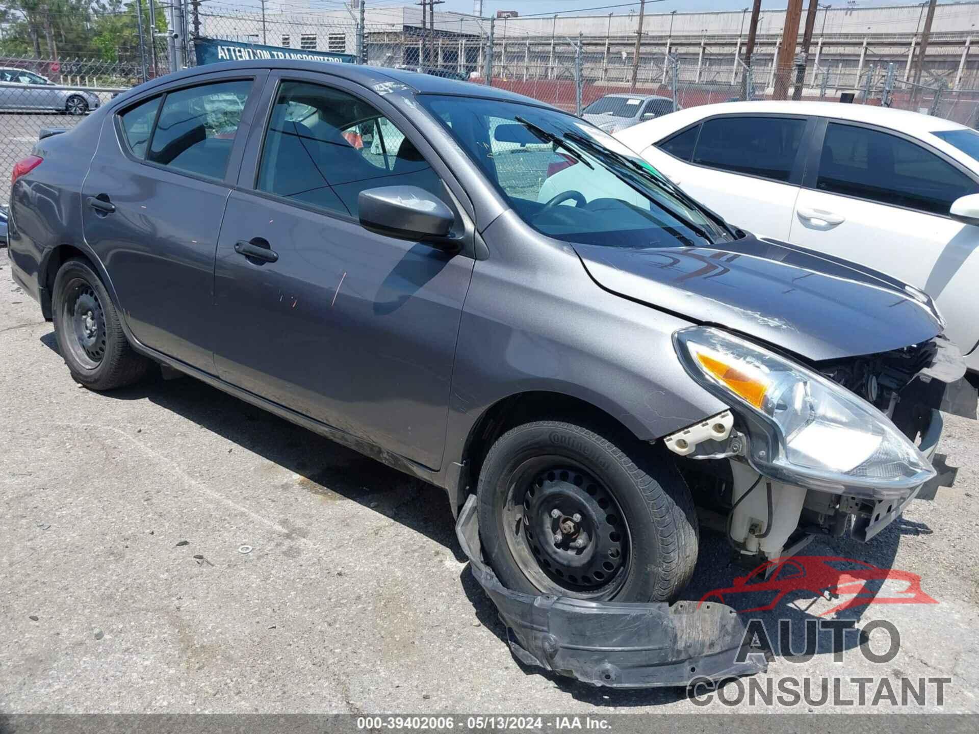 NISSAN VERSA 2017 - 3N1CN7AP3HL820478