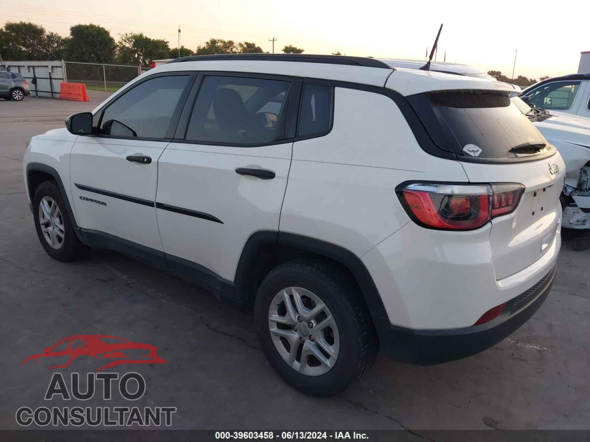 JEEP COMPASS 2017 - 3C4NJCAB1HT668571