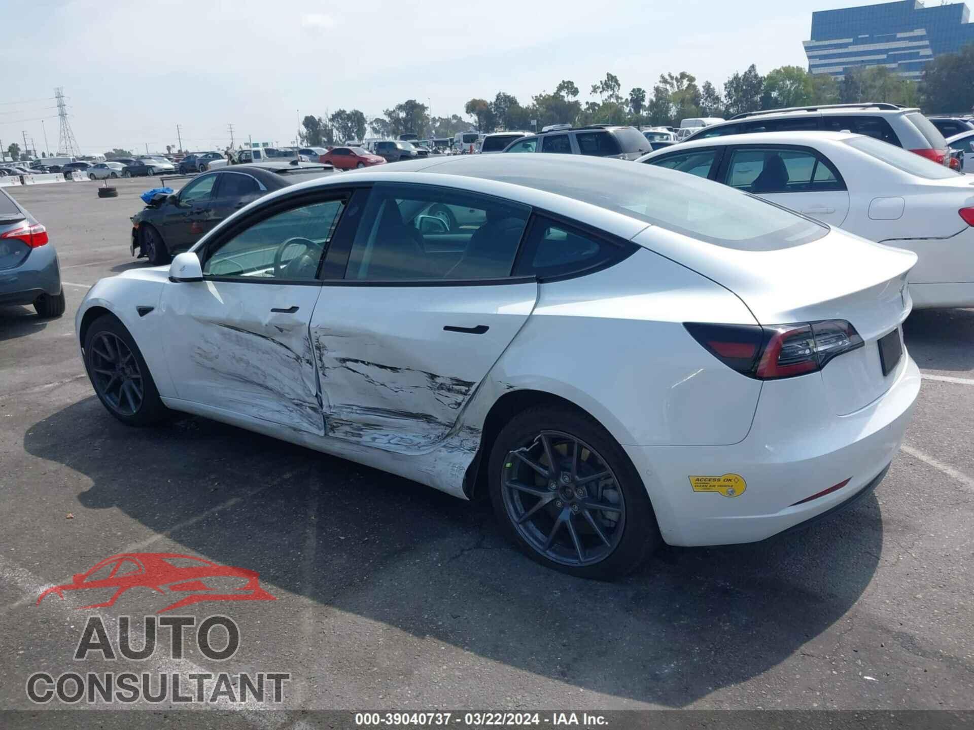 TESLA MODEL 3 2022 - 5YJ3E1EB4NF271957