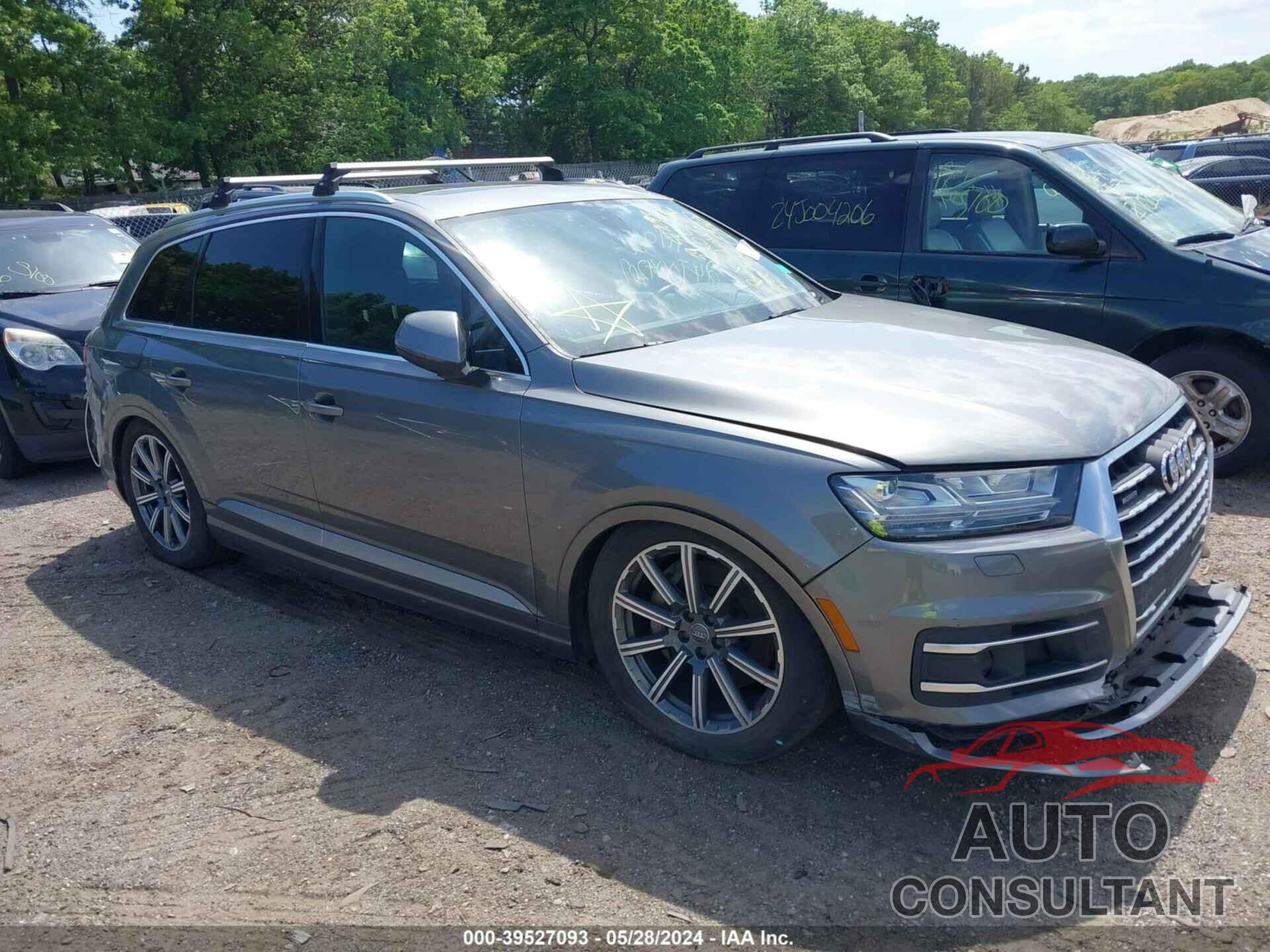 AUDI Q7 2017 - WA1VAAF74HD045566