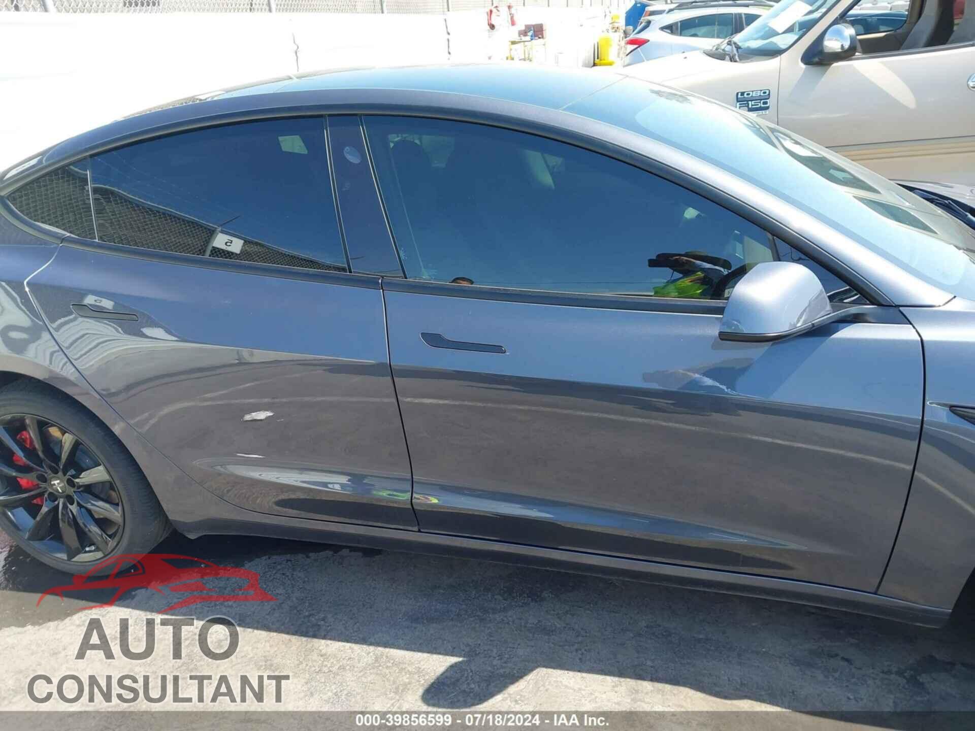 TESLA MODEL 3 2021 - 5YJ3E1EA6MF098612