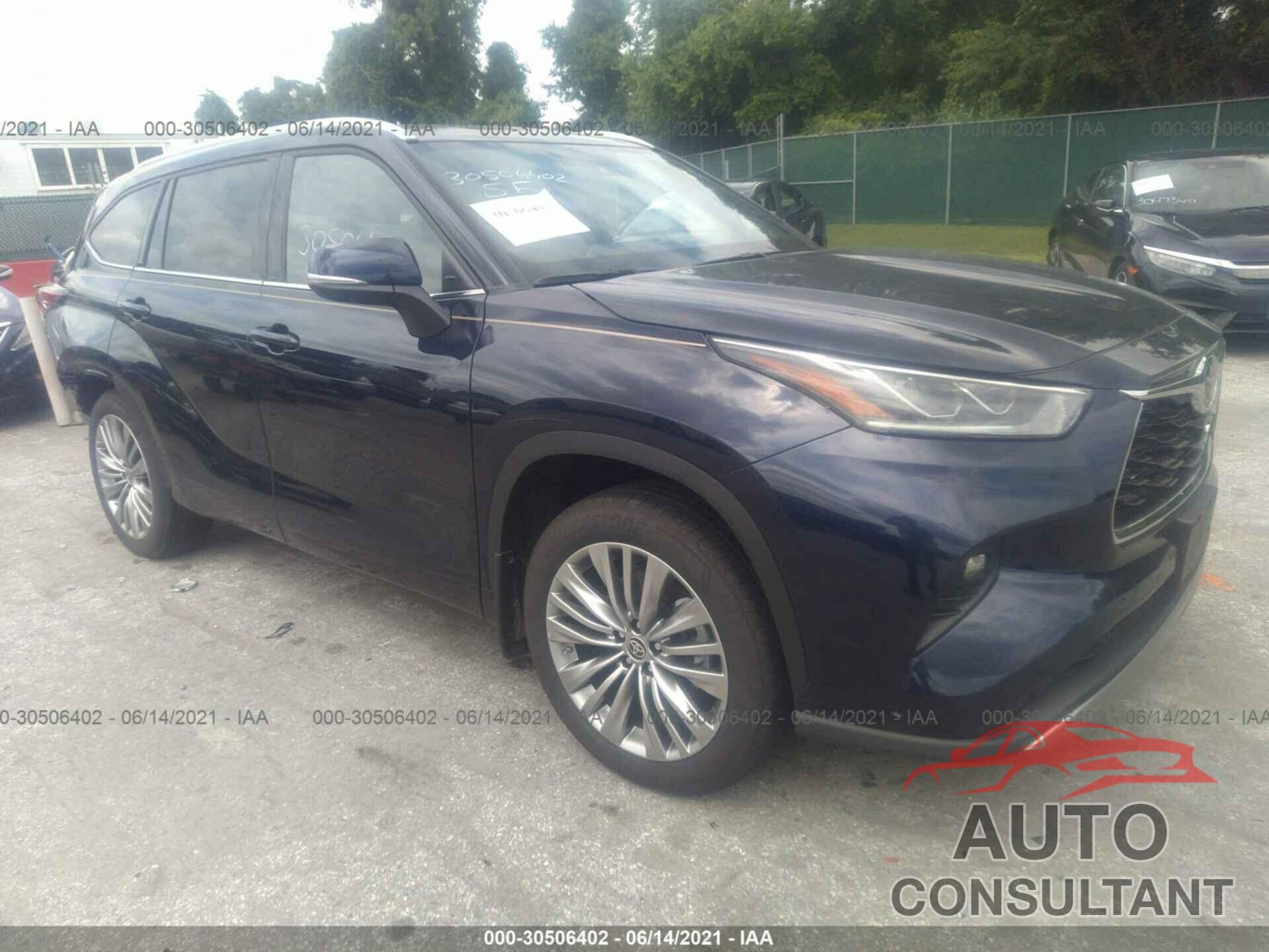 TOYOTA HIGHLANDER 2021 - 5TDFZRBH8MS095255