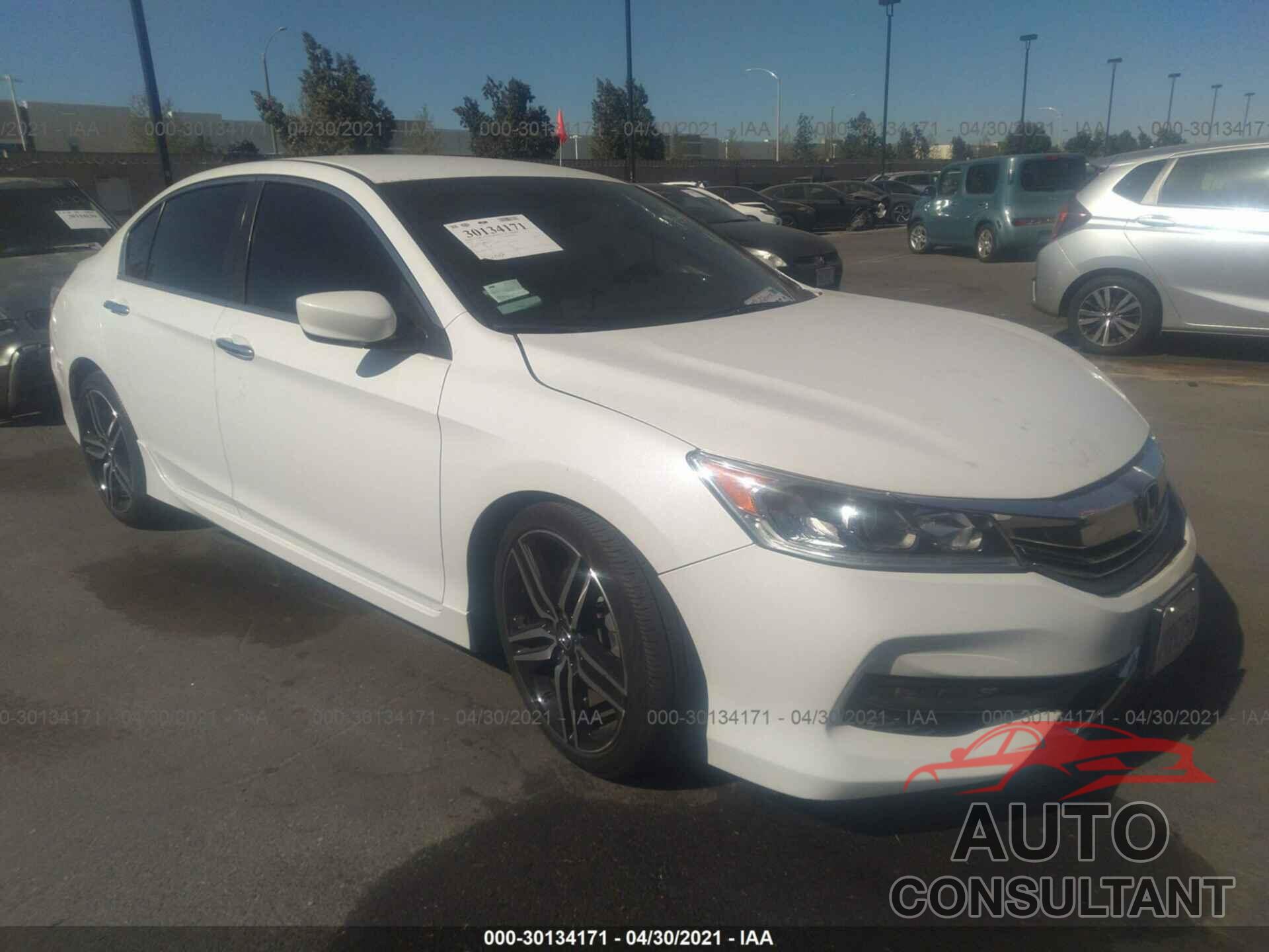 HONDA ACCORD SEDAN 2017 - 1HGCR2F11HA200326