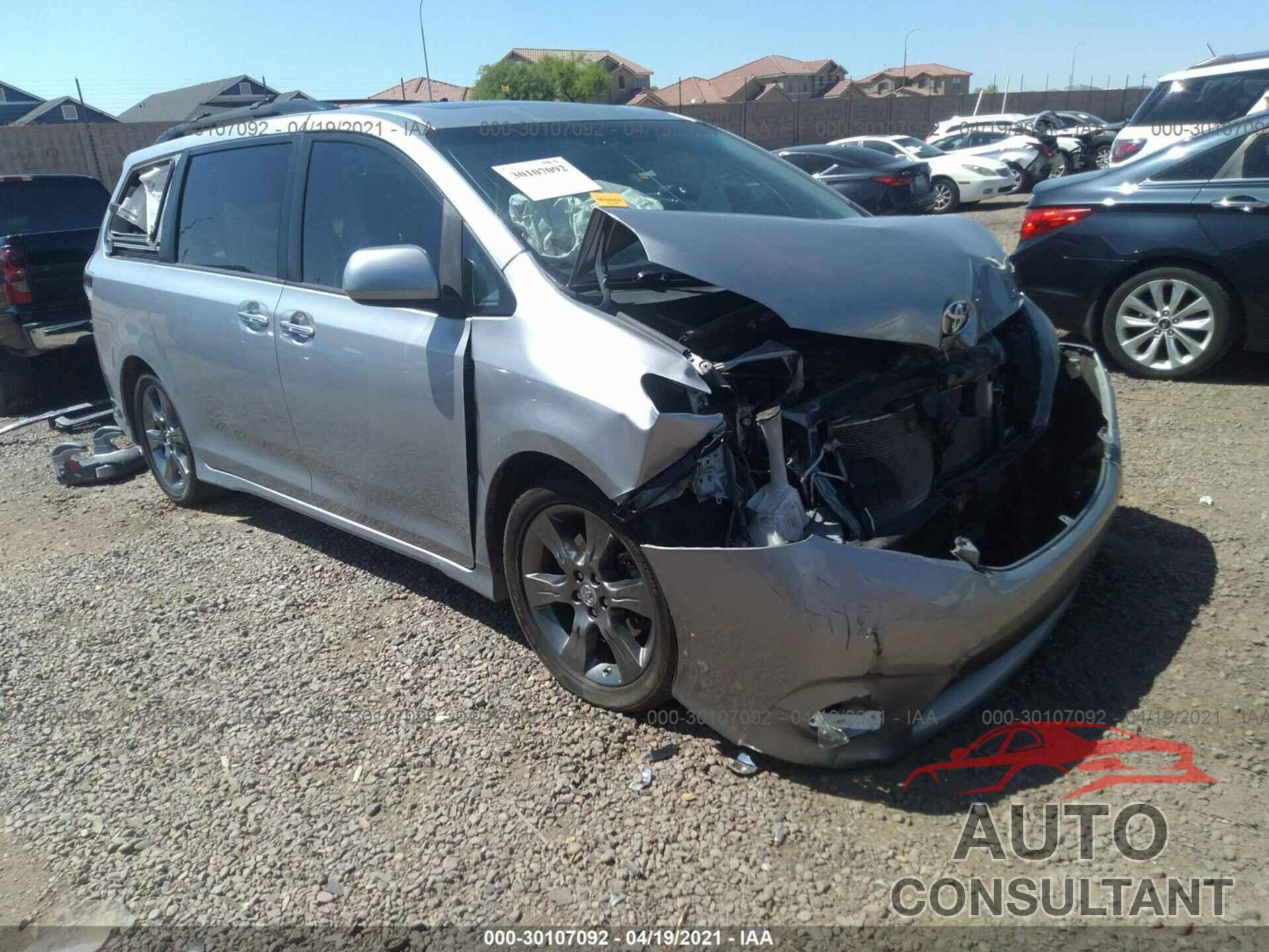 TOYOTA SIENNA 2016 - 5TDXK3DC1GS720963