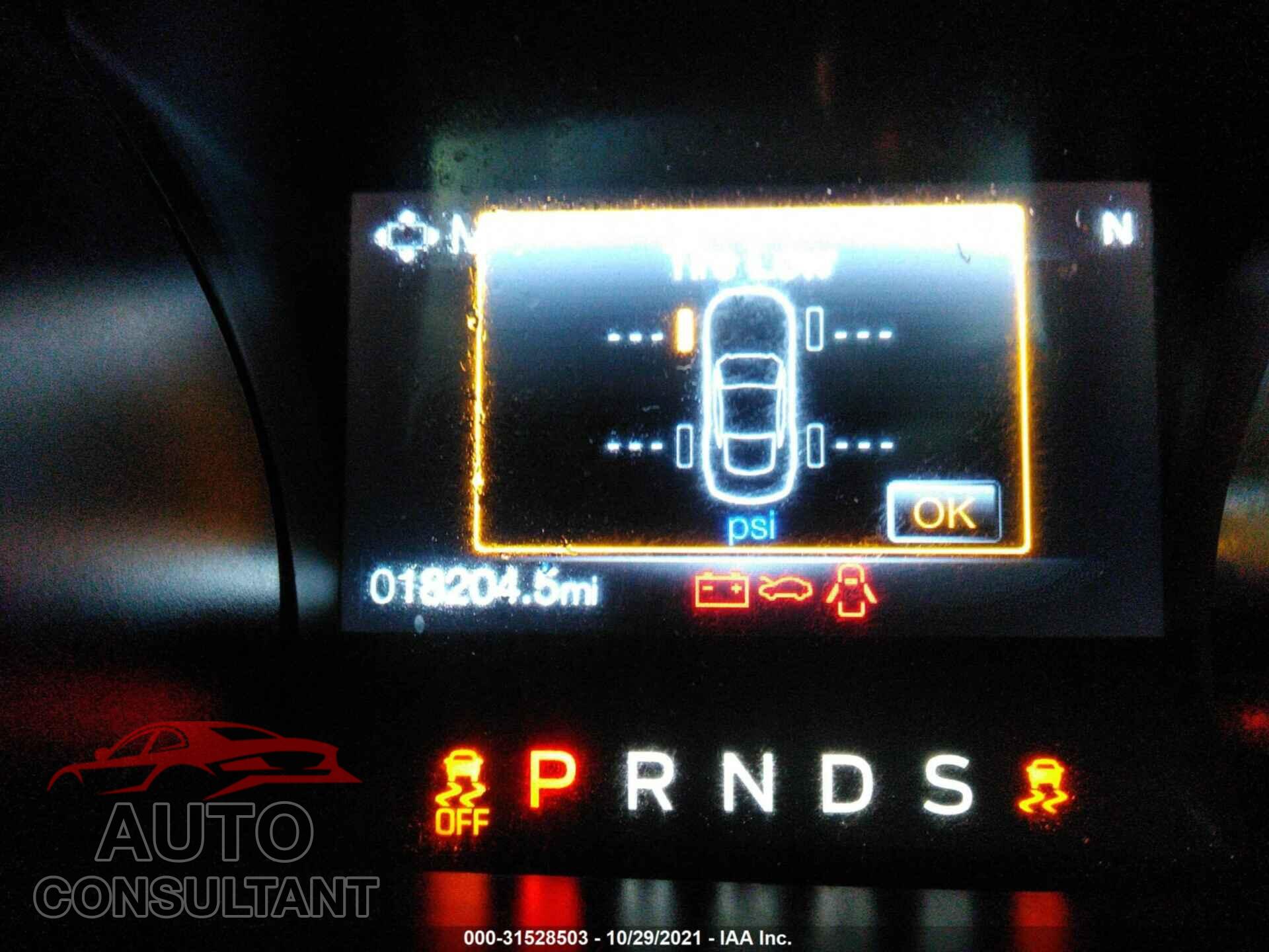 FORD MUSTANG 2019 - 1FA6P8TH3K5143123