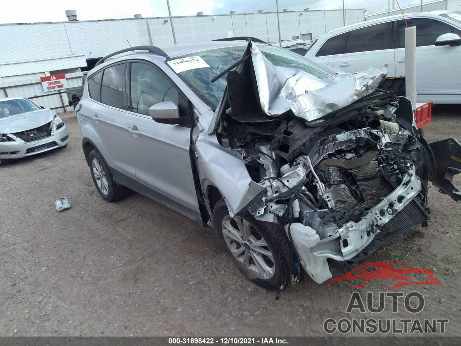 FORD ESCAPE 2018 - 1FMCU0HD3JUC05794