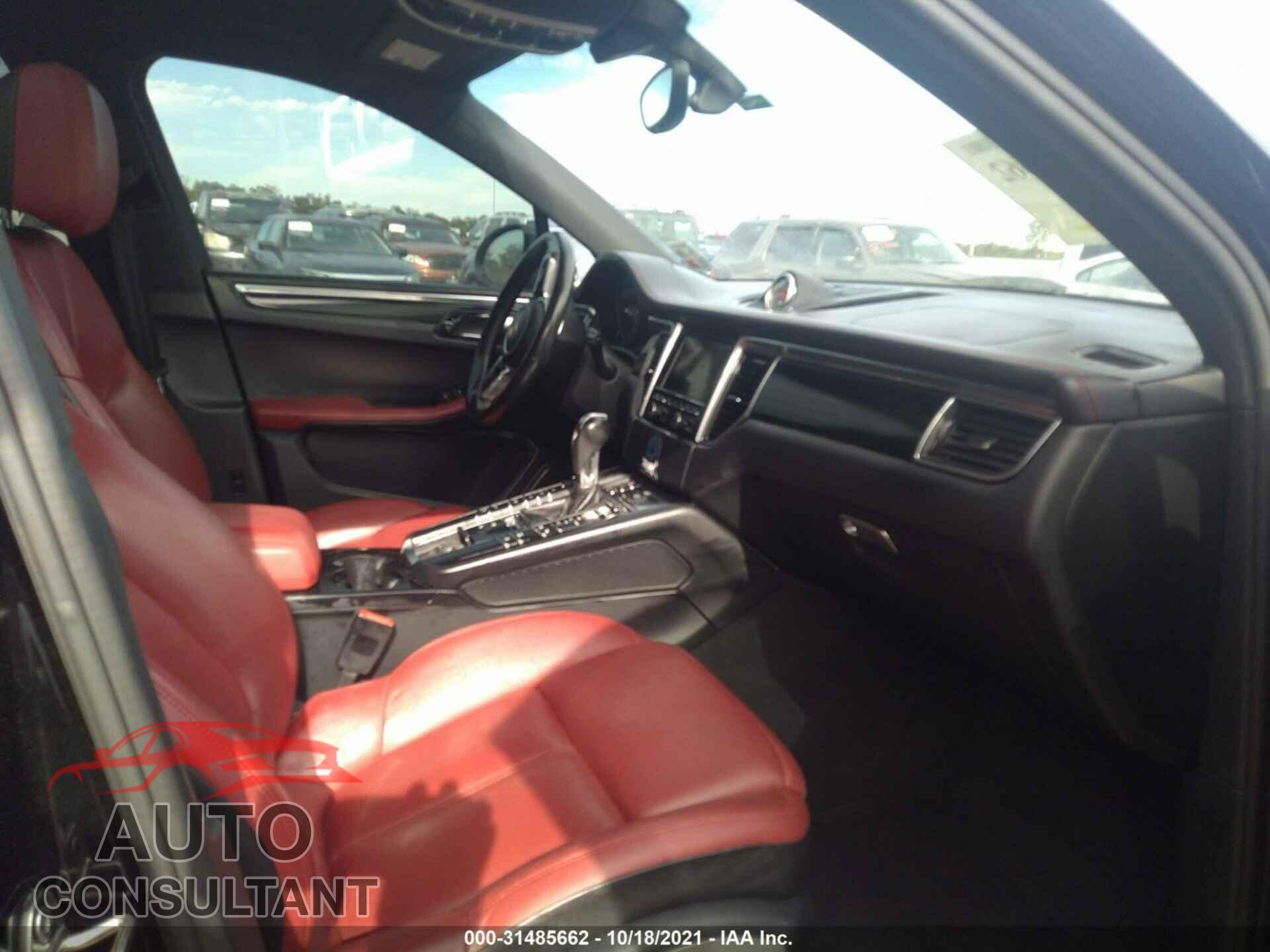 PORSCHE MACAN 2016 - WP1AB2A50GLB45504