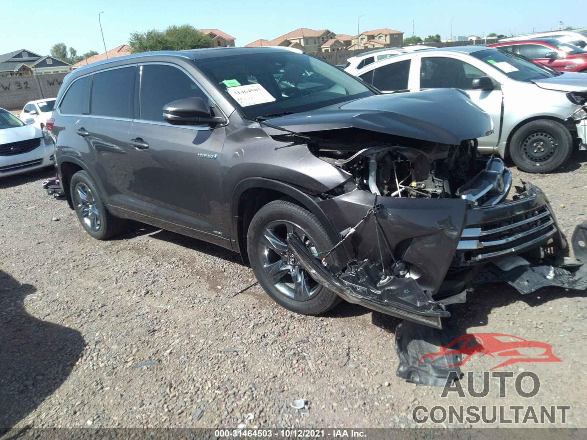 TOYOTA HIGHLANDER 2017 - 5TDDGRFH2HS022671