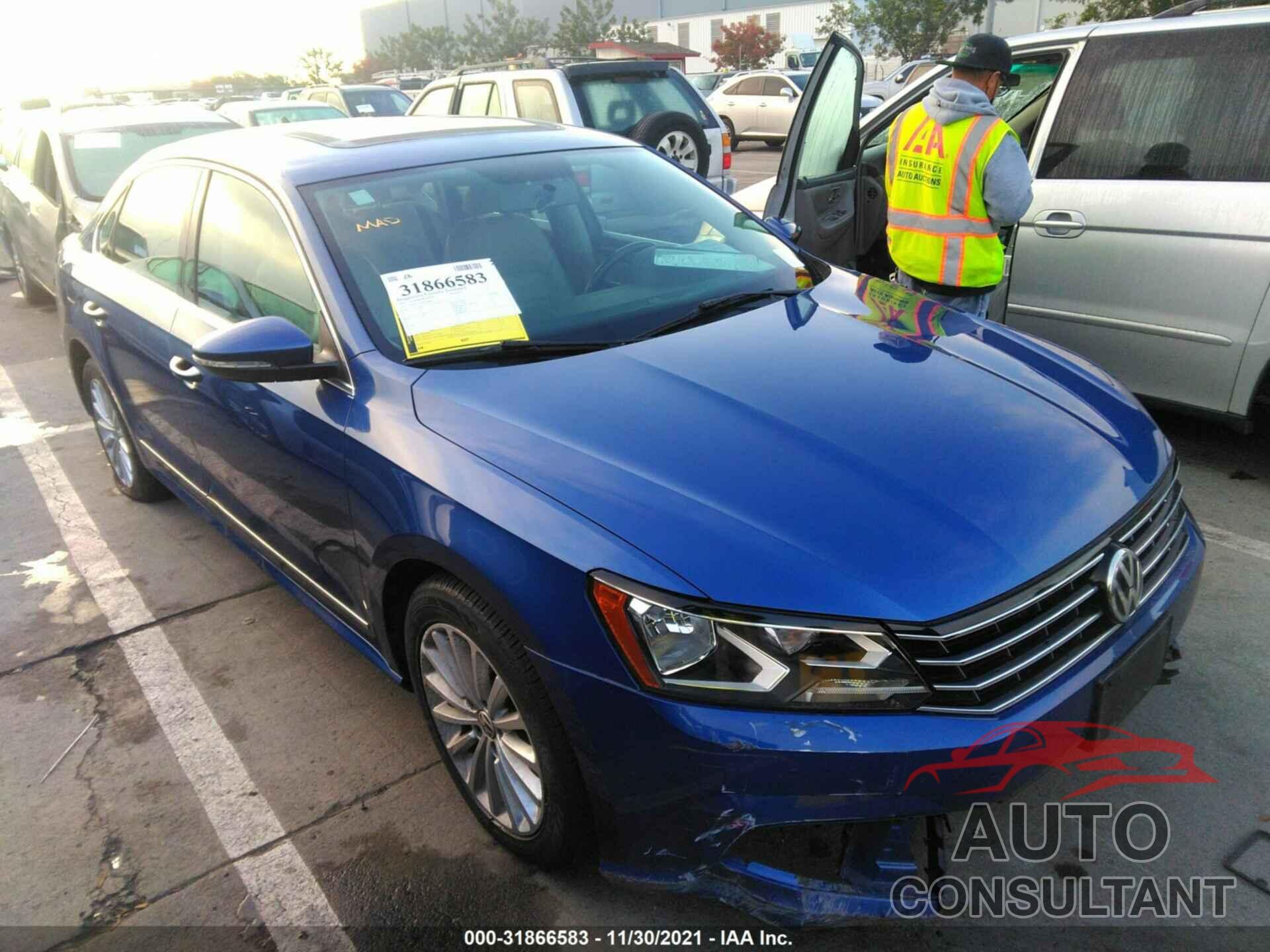 VOLKSWAGEN PASSAT 2017 - 1VWBT7A36HC024859