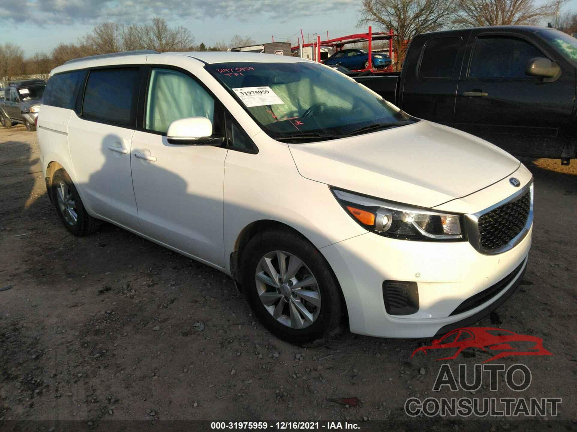 KIA SEDONA 2017 - KNDMB5C16H6330490