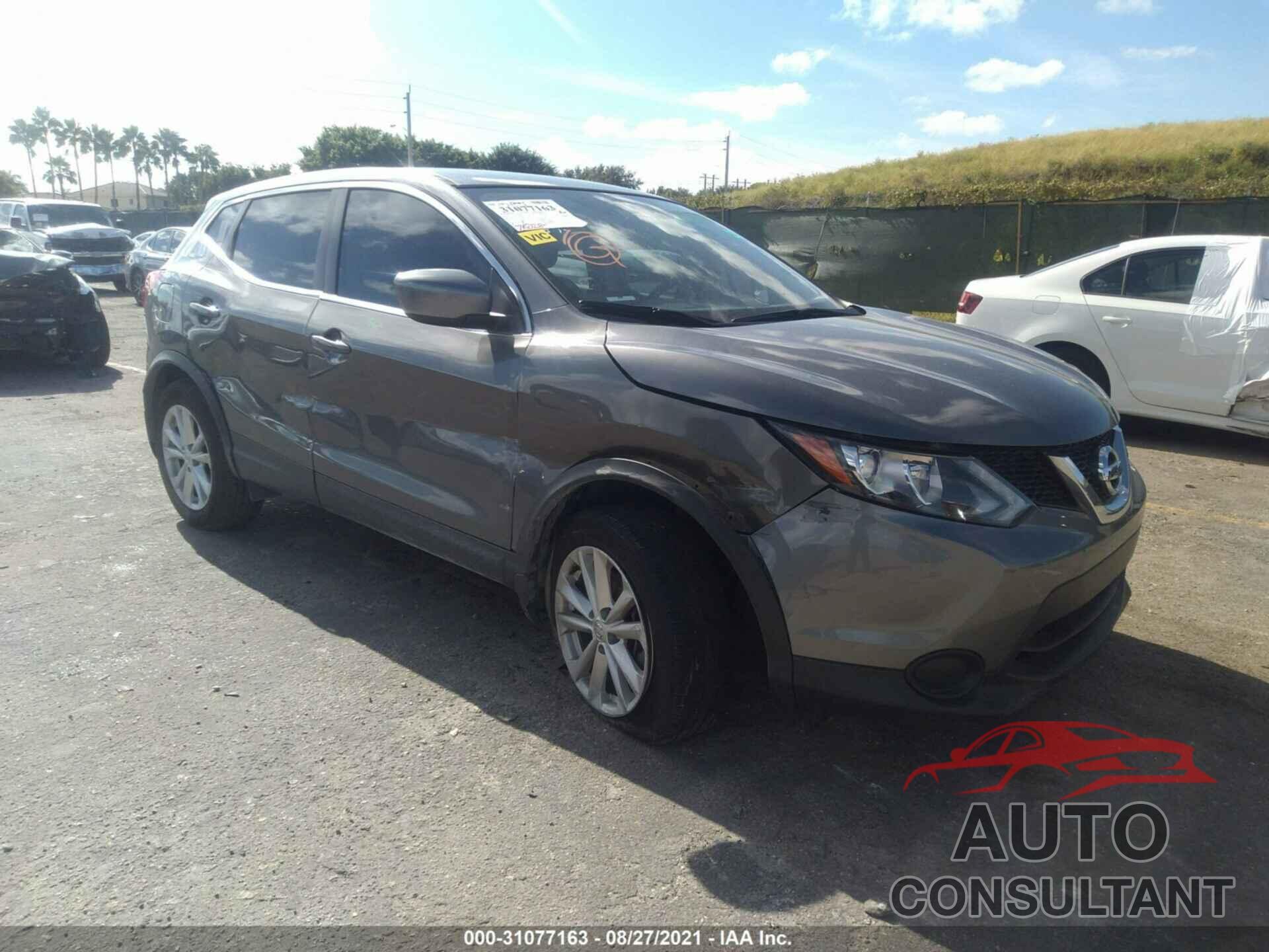 NISSAN ROGUE SPORT 2018 - JN1BJ1CP6JW101453