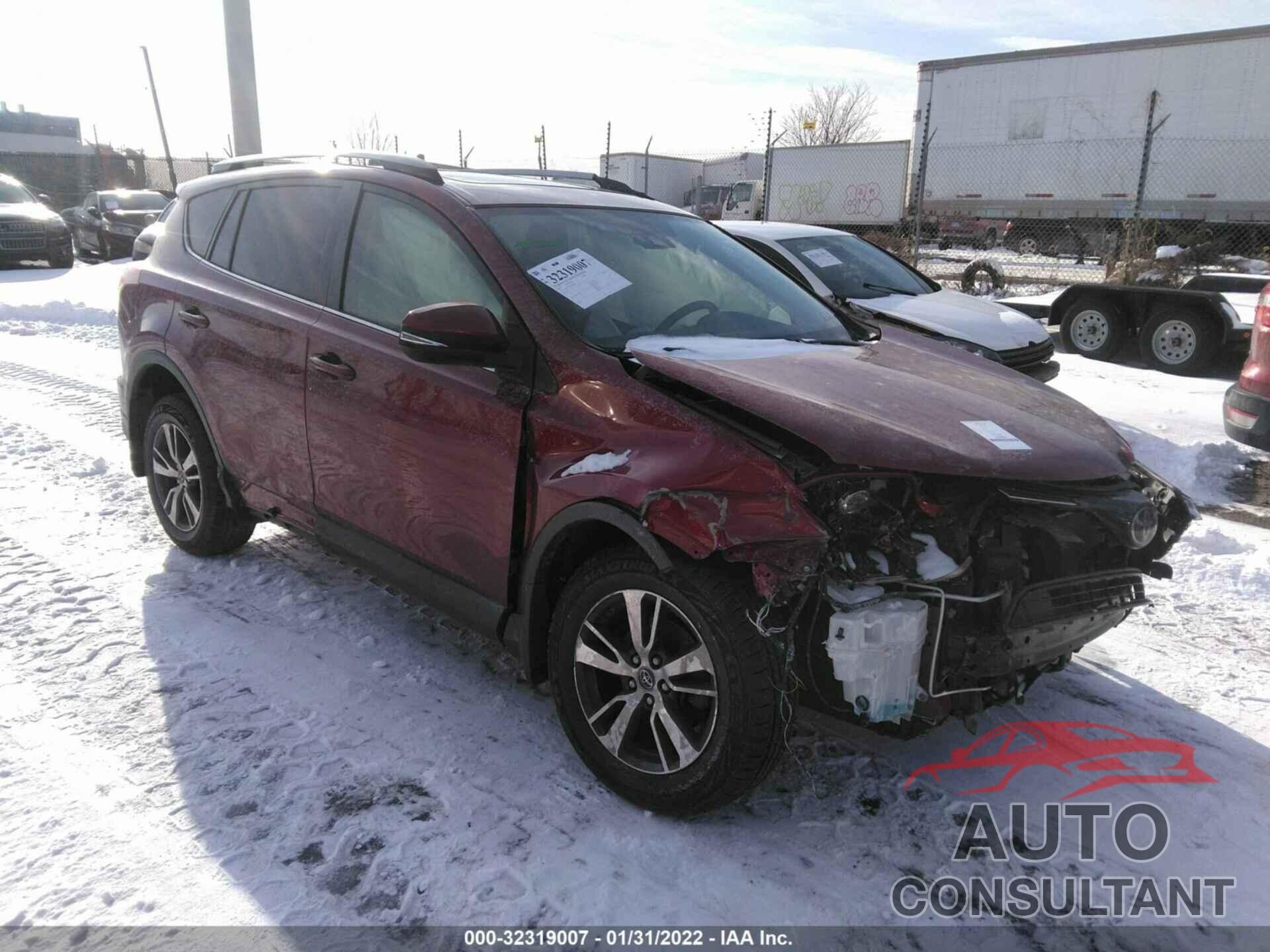 TOYOTA RAV4 2018 - JTMRFREVXJD257403