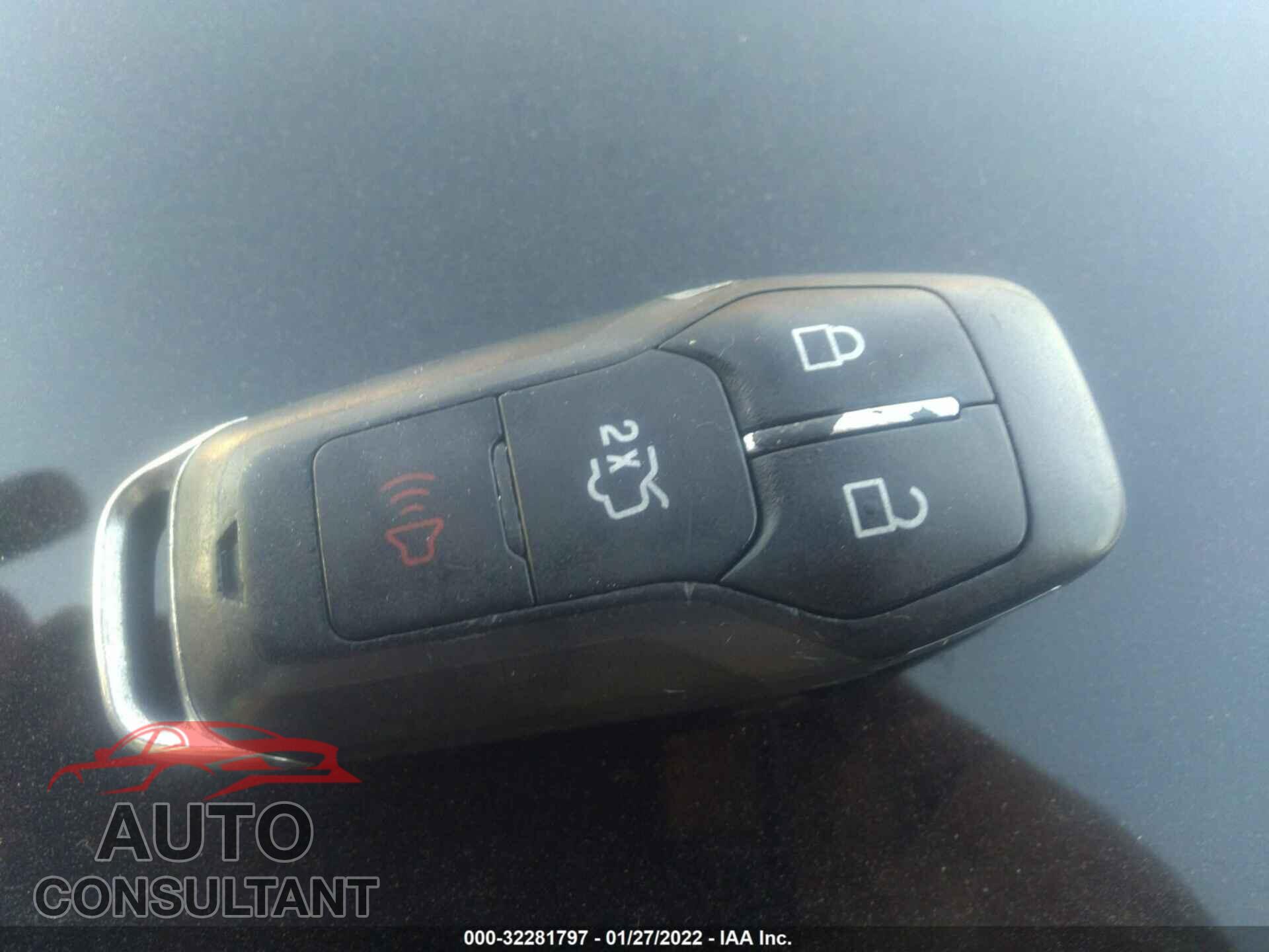 FORD MUSTANG 2017 - 1FA6P8TH7H5309376