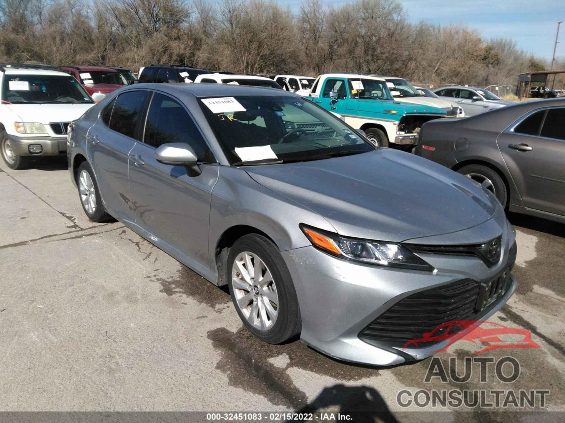 TOYOTA CAMRY 2019 - 4T1B11HK4KU821966
