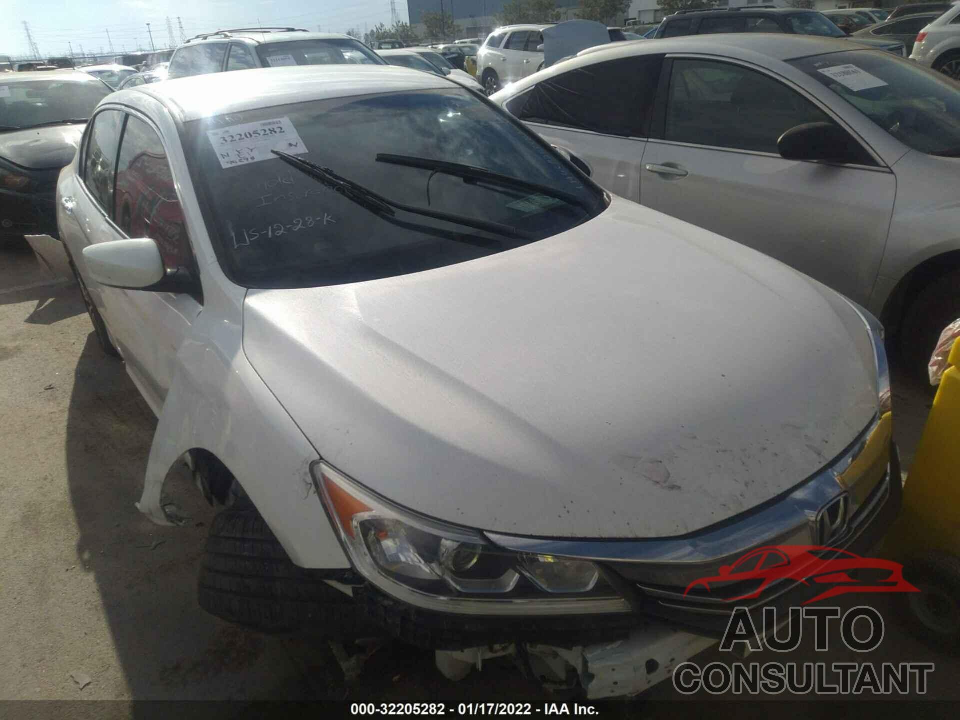 HONDA ACCORD SEDAN 2017 - 1HGCR2F5XHA070114