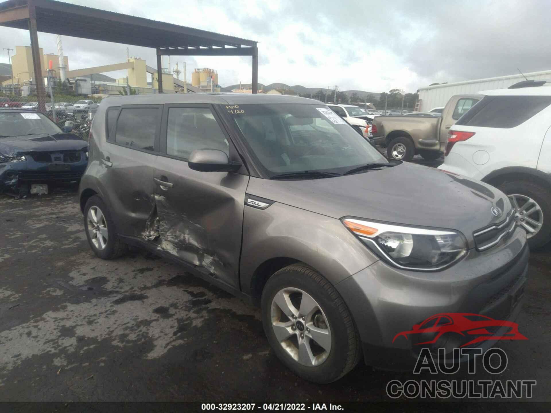 KIA SOUL 2018 - KNDJN2A27J7609404