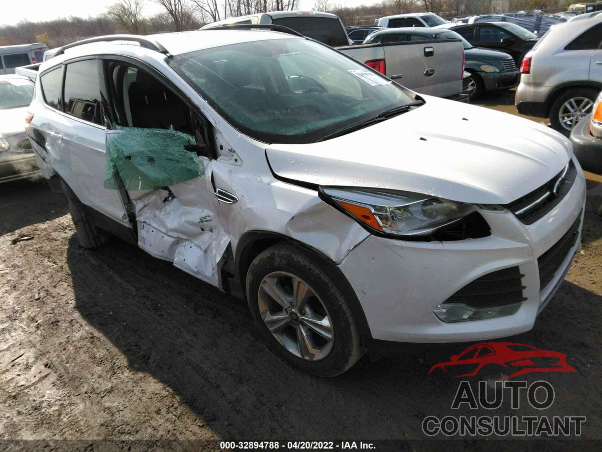 FORD ESCAPE 2016 - 1FMCU0GX0GUC56691