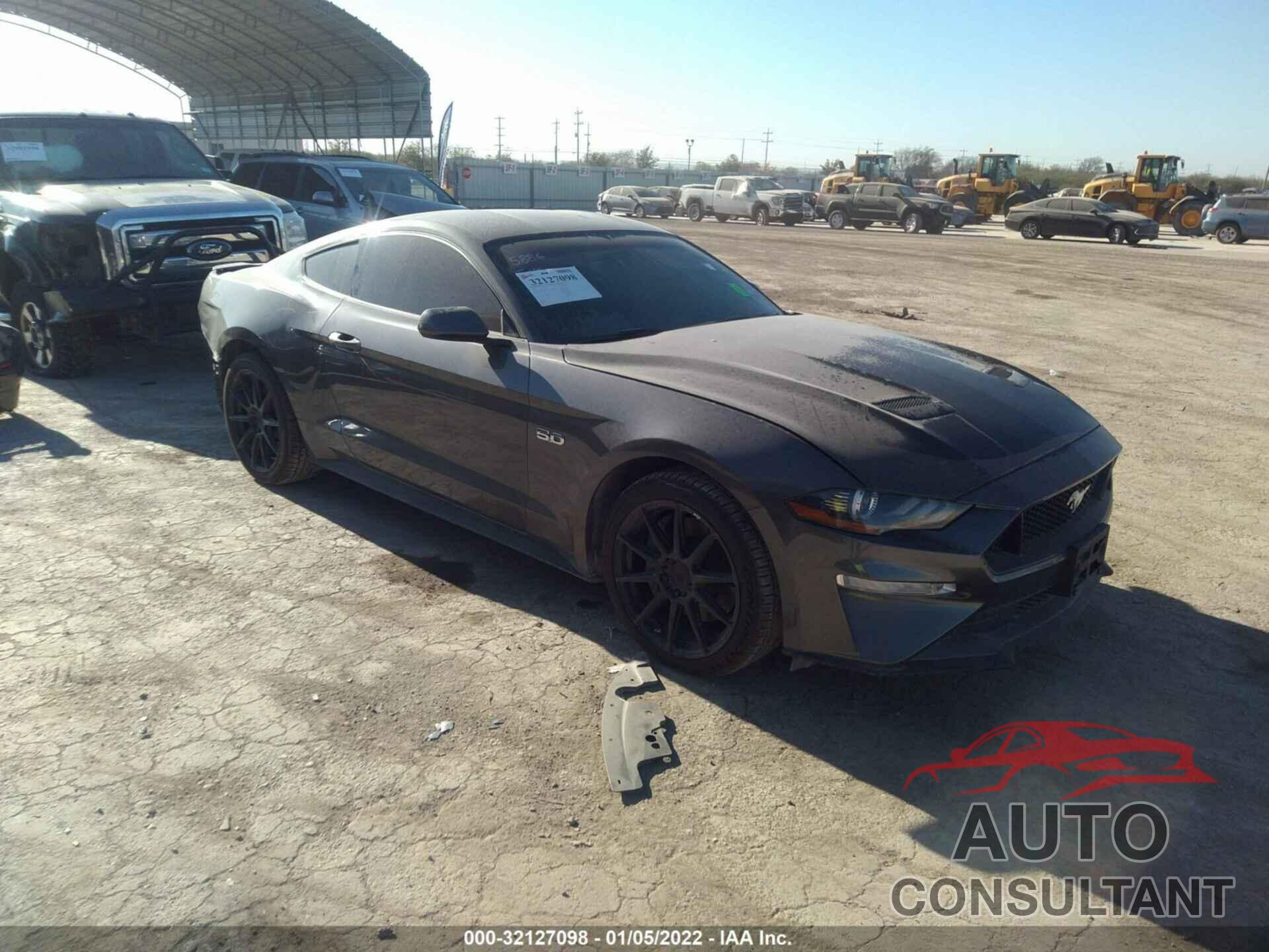 FORD MUSTANG 2018 - 1FA6P8CF6J5122442