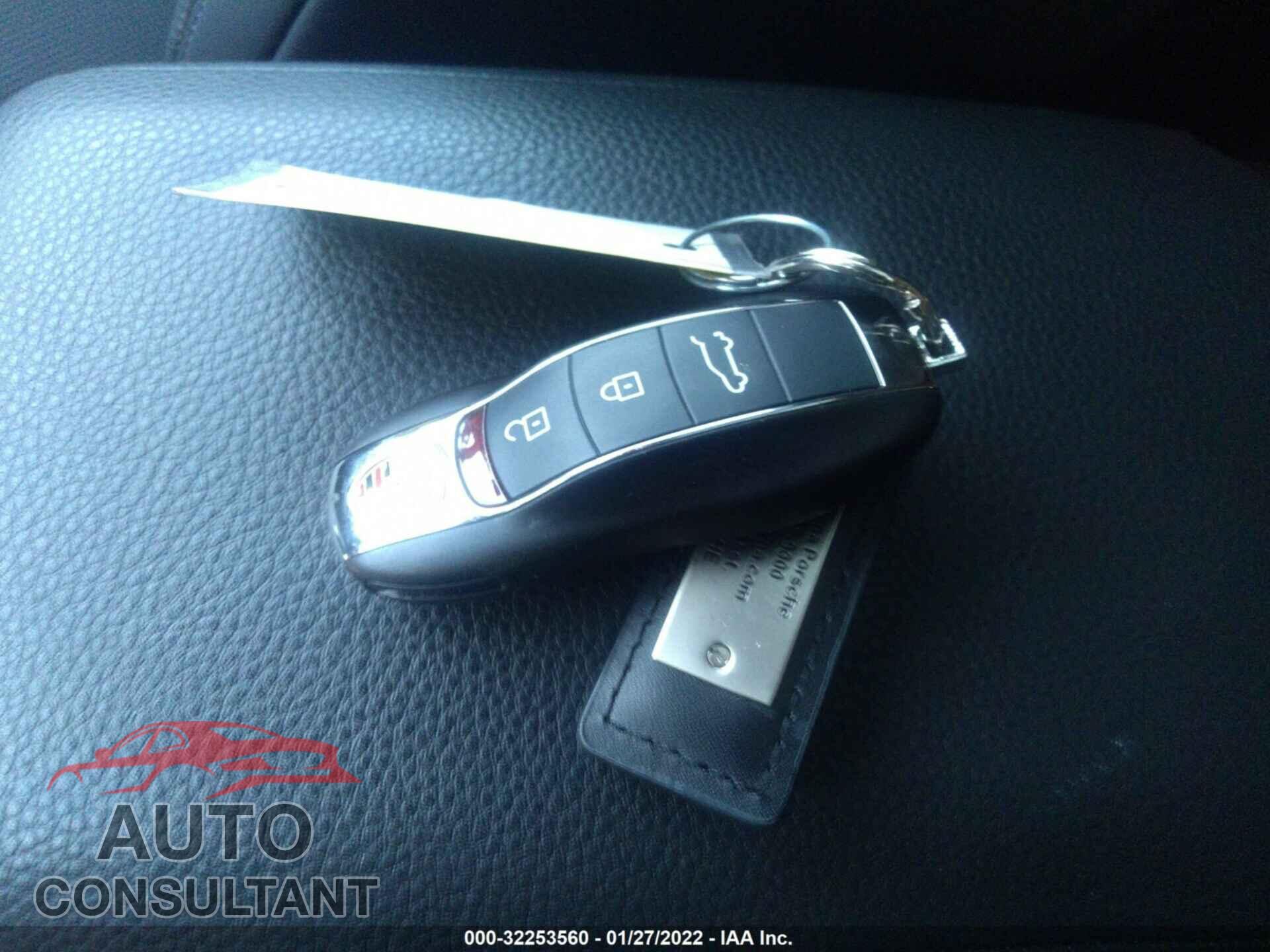 PORSCHE MACAN 2021 - WP1AA2A52MLB05326