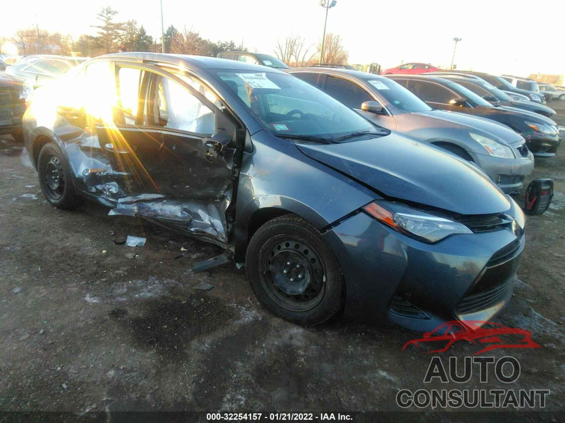 TOYOTA COROLLA 2018 - 2T1BURHE6JC080722