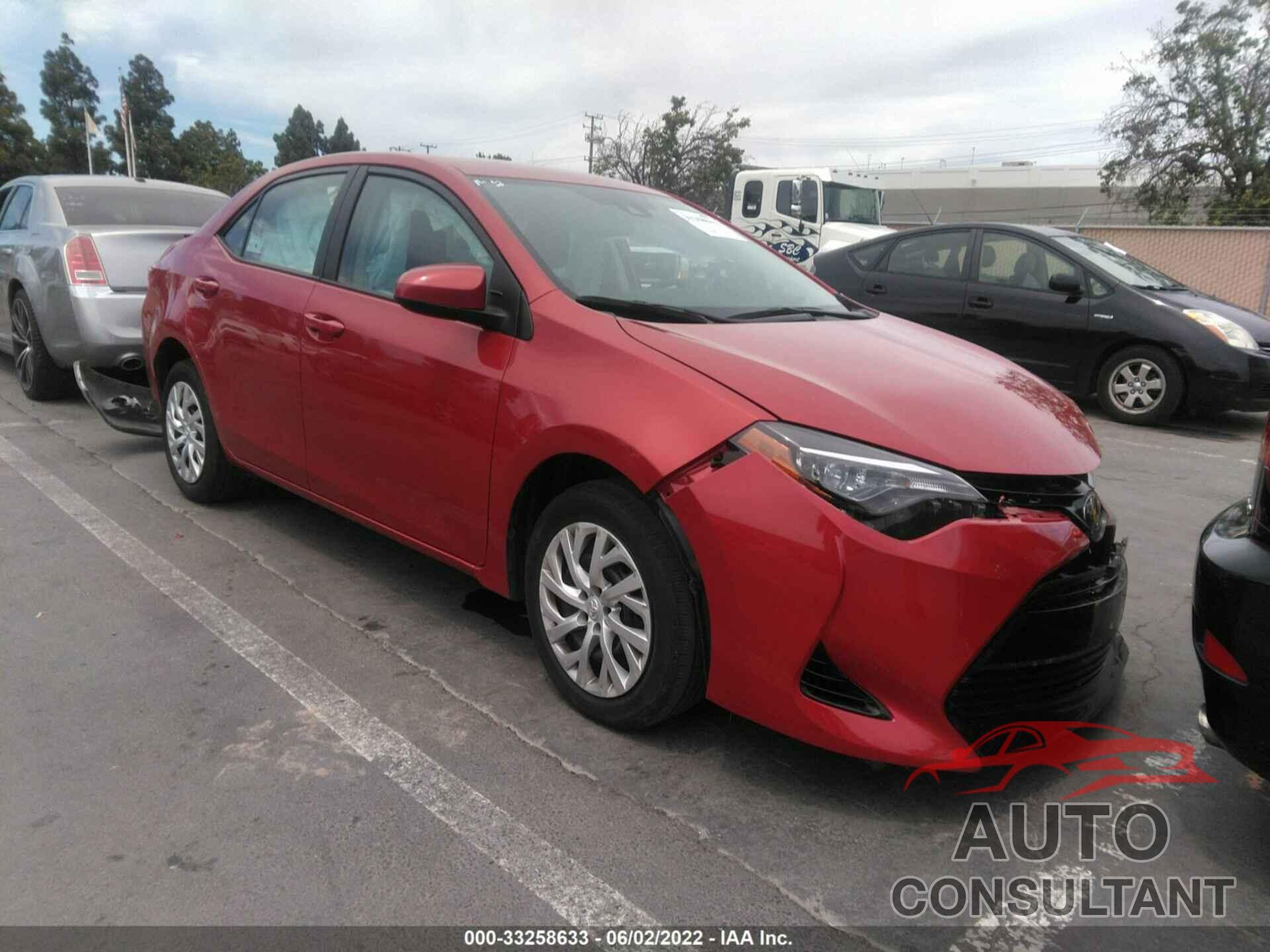 TOYOTA COROLLA 2018 - 5YFBURHE4JP841635