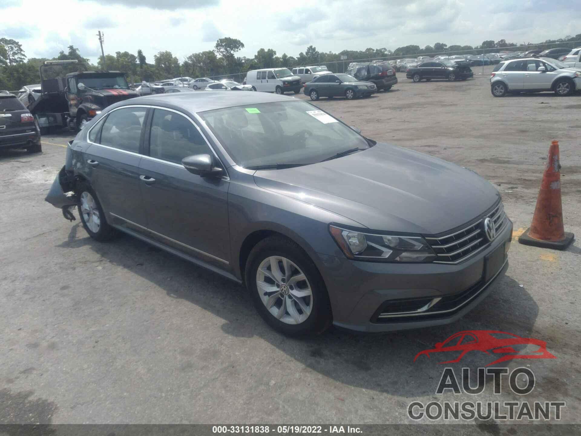 VOLKSWAGEN PASSAT 2016 - 1VWAT7A33GC014669