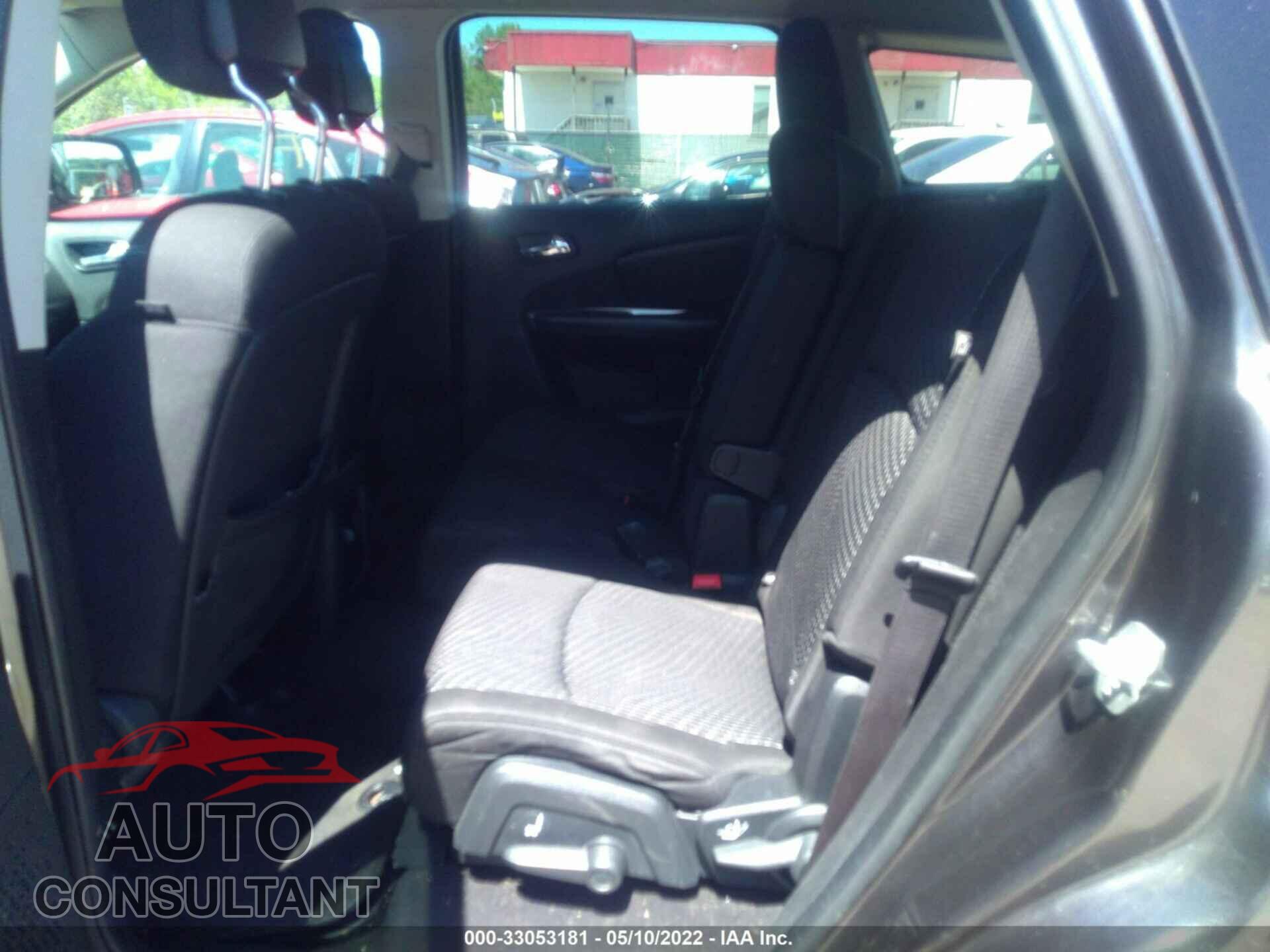 DODGE JOURNEY 2016 - 3C4PDCBG2GT137601
