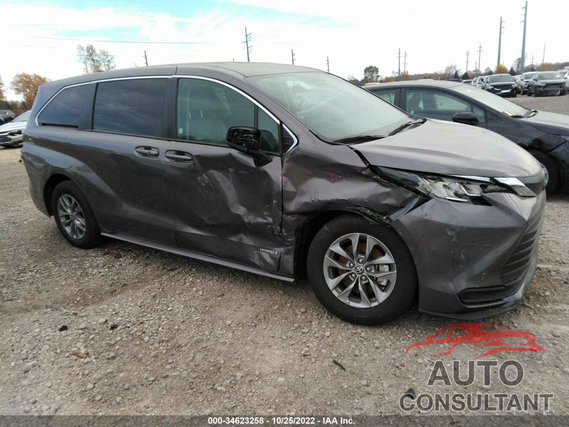 TOYOTA SIENNA 2021 - 5TDKRKEC6MS035318