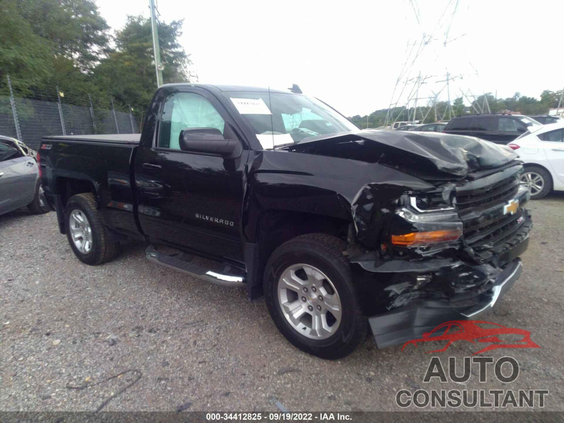 CHEVROLET SILVERADO 1500 2017 - 1GCNKREC5HZ231460