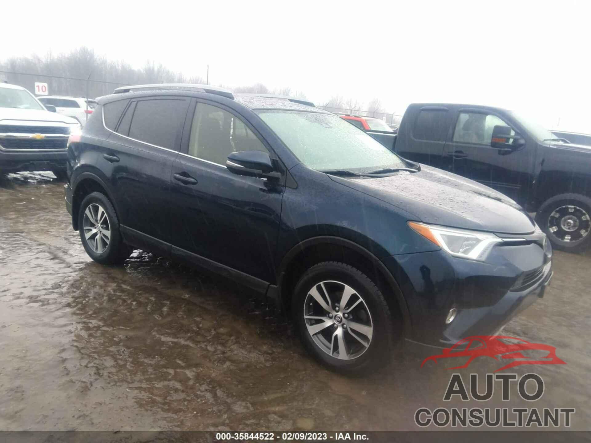 TOYOTA RAV4 2018 - JTMRFREVXJJ259380