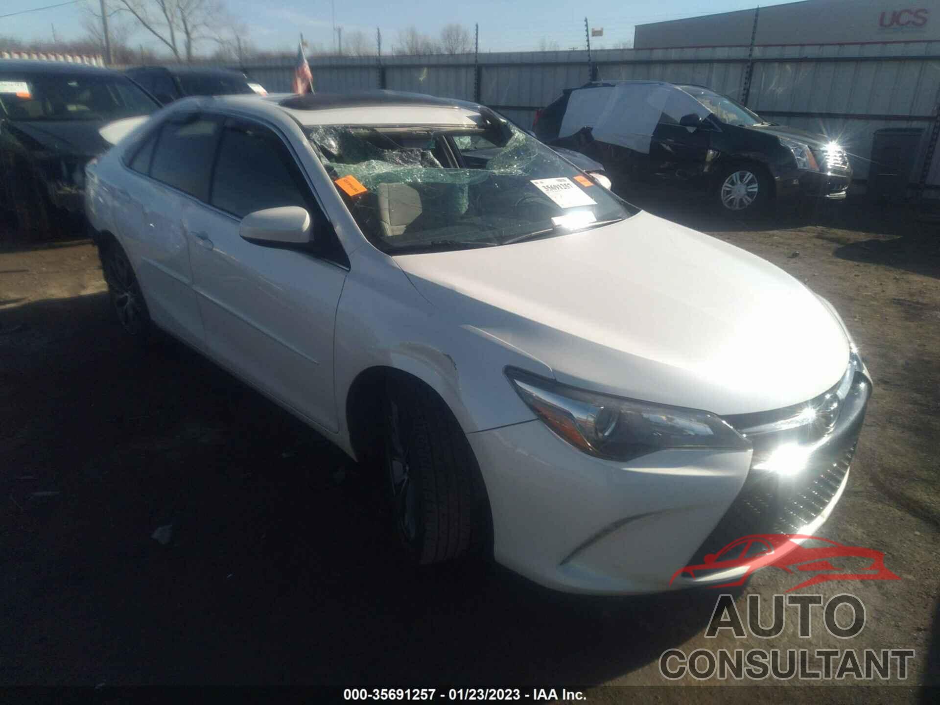 TOYOTA CAMRY 2017 - 4T1BF1FK2HU716081