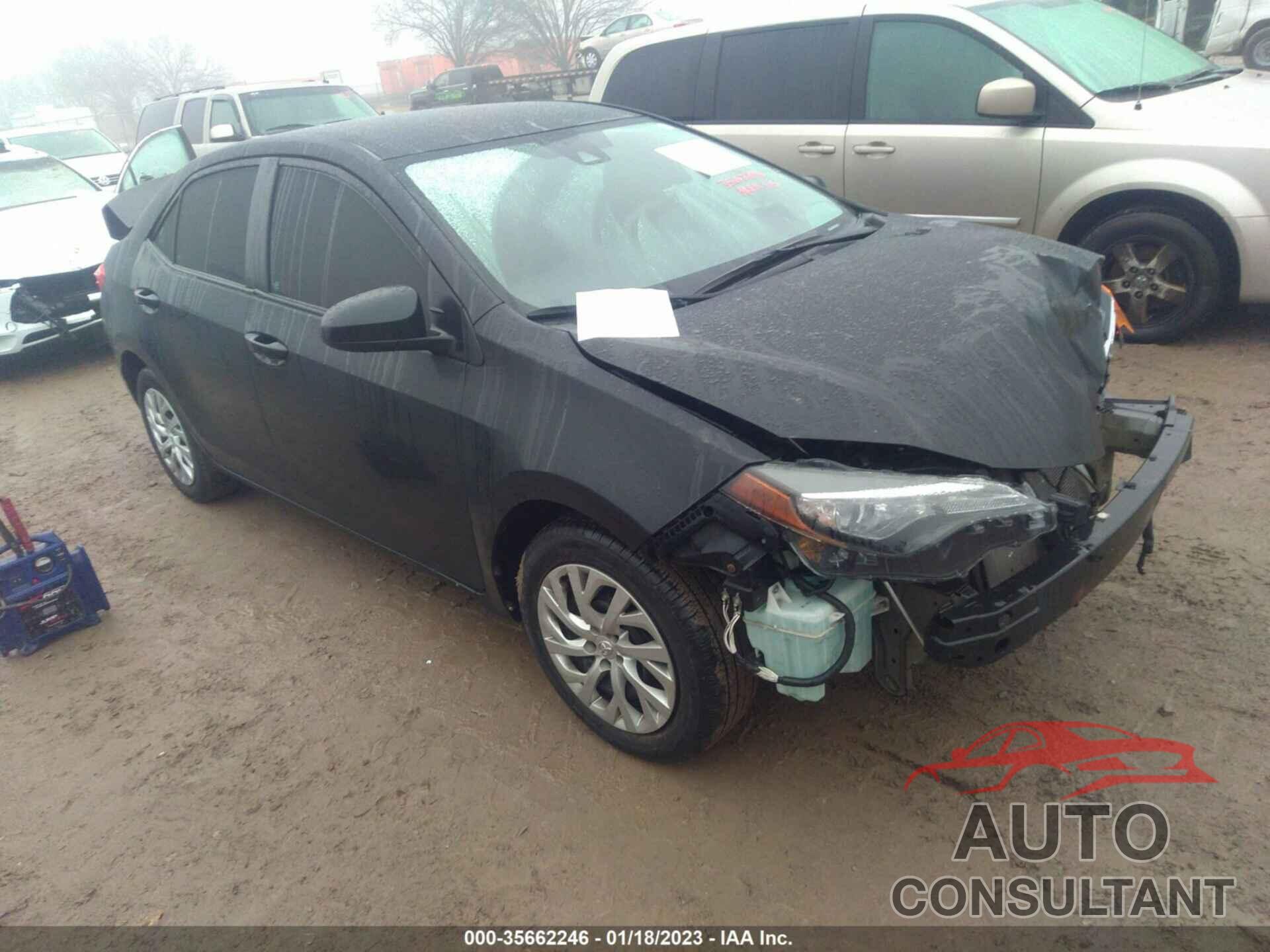 TOYOTA COROLLA 2018 - 5YFBURHE7JP814056