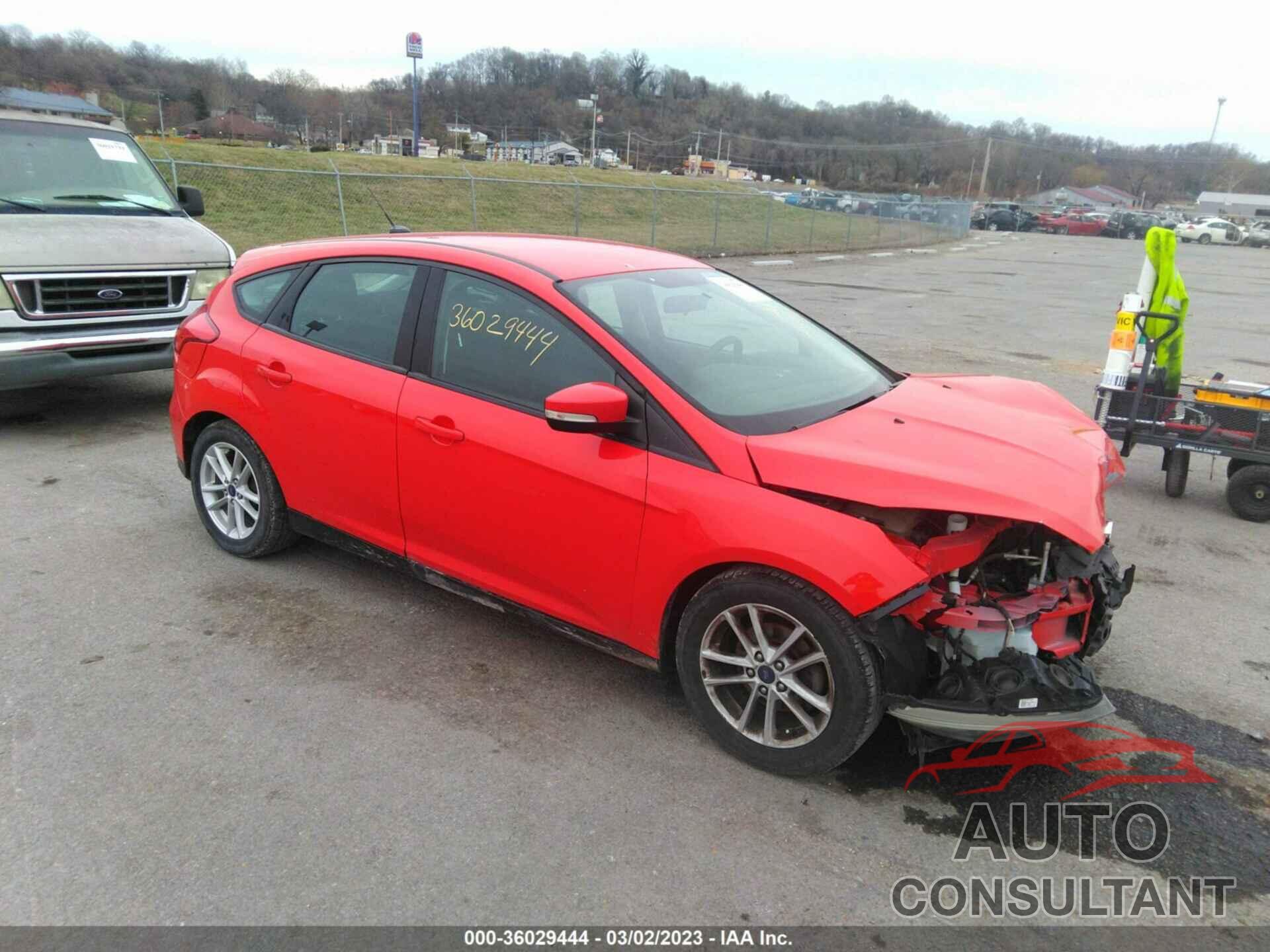 FORD FOCUS 2017 - 1FADP3K29HL259101