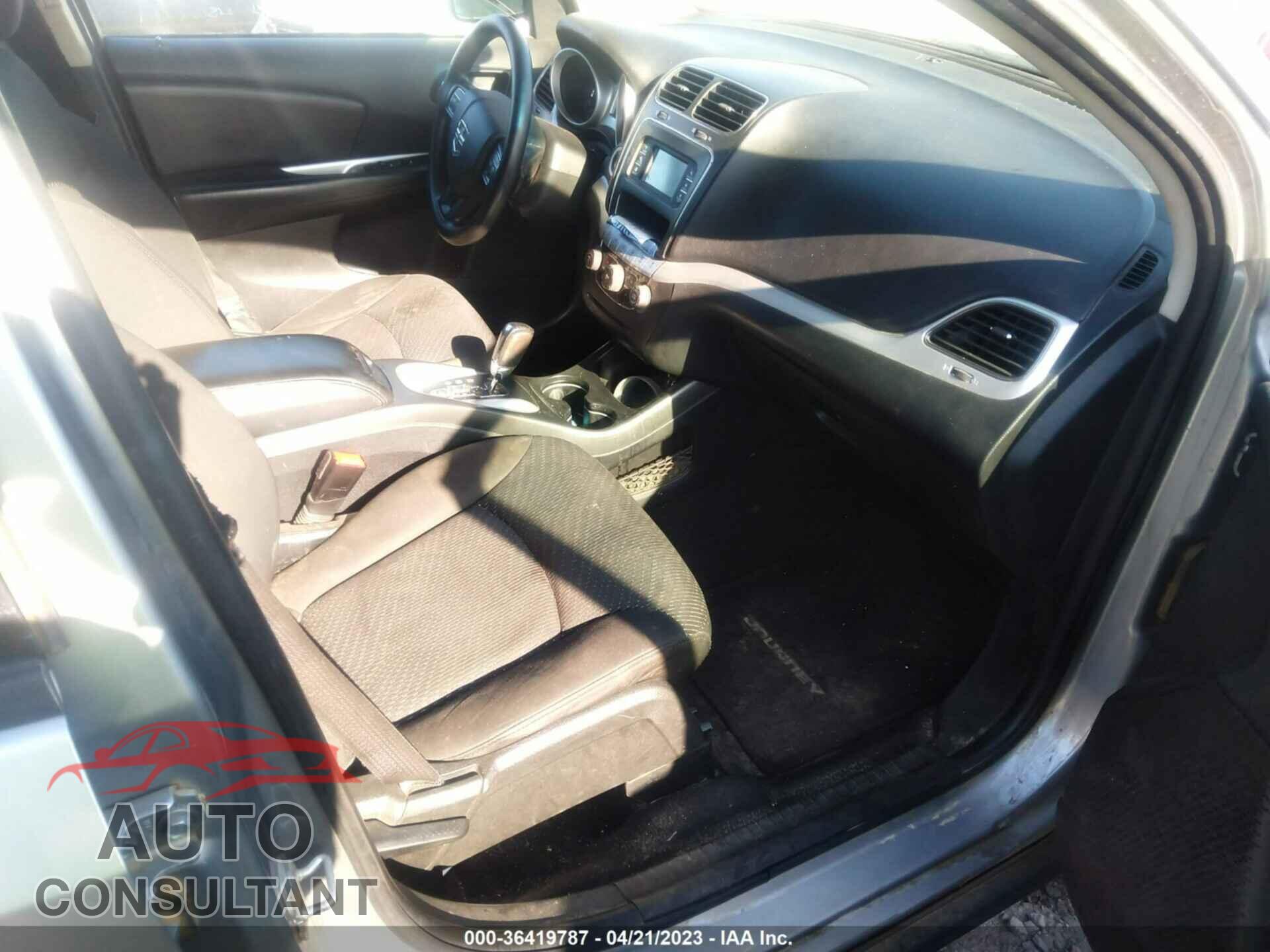 DODGE JOURNEY 2017 - 3C4PDCBG9HT588753