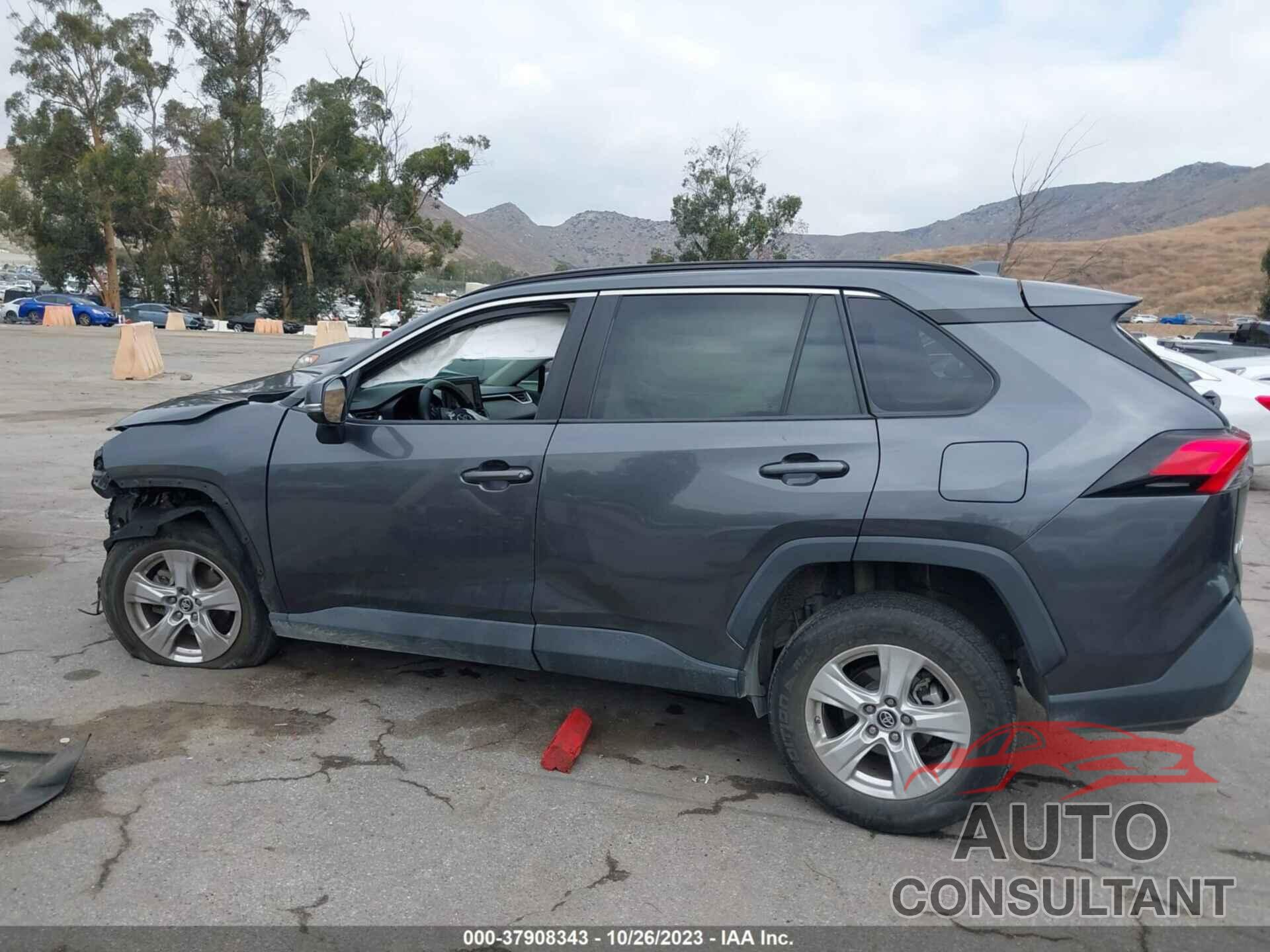 TOYOTA RAV4 2019 - 2T3P1RFV8KC008141