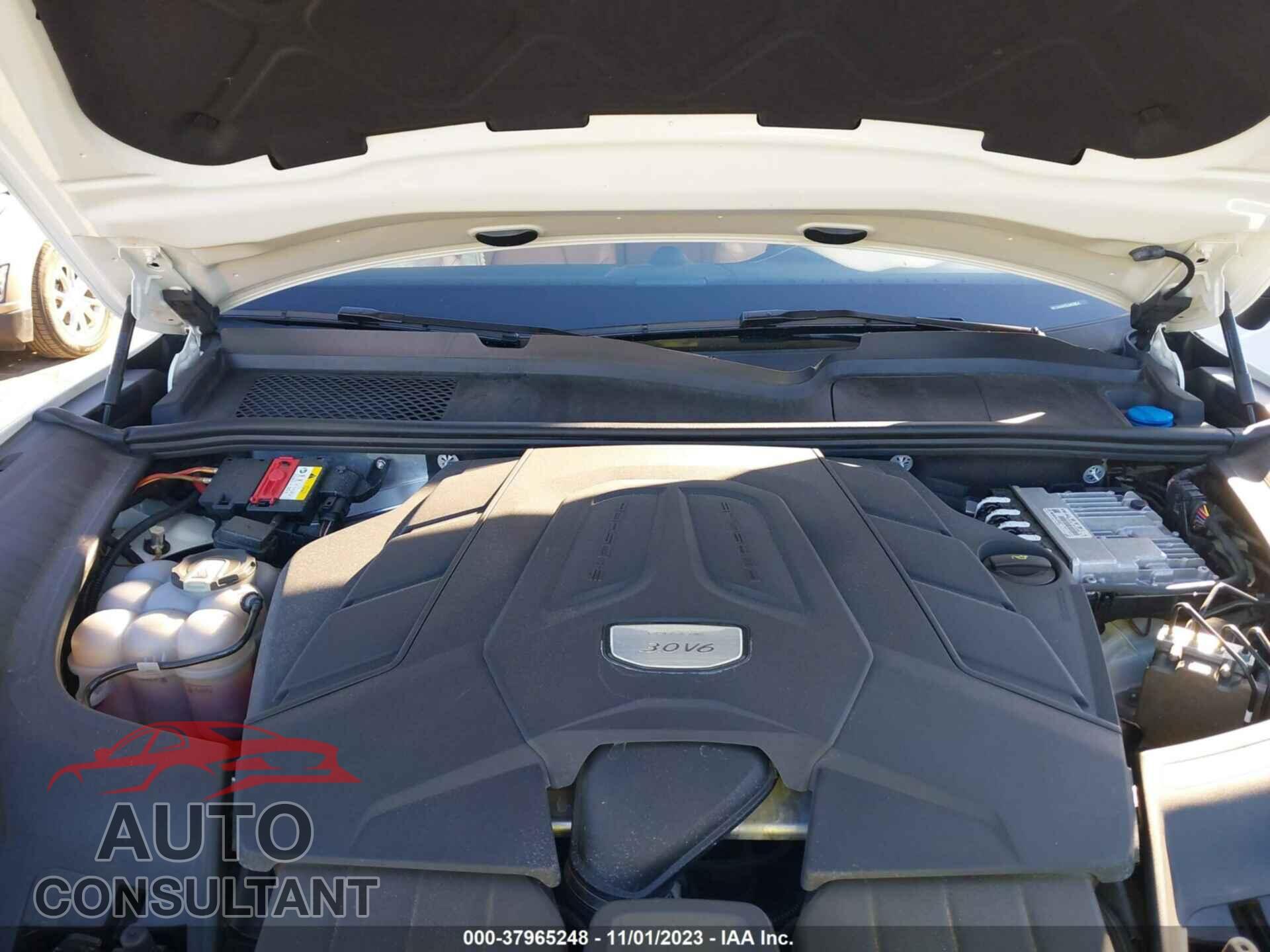 PORSCHE CAYENNE 2020 - WP1AA2AY0LDA02814