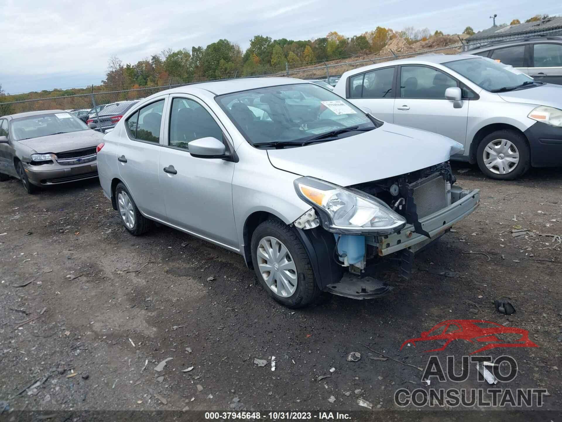 NISSAN VERSA 2018 - 3N1CN7AP2JL851792