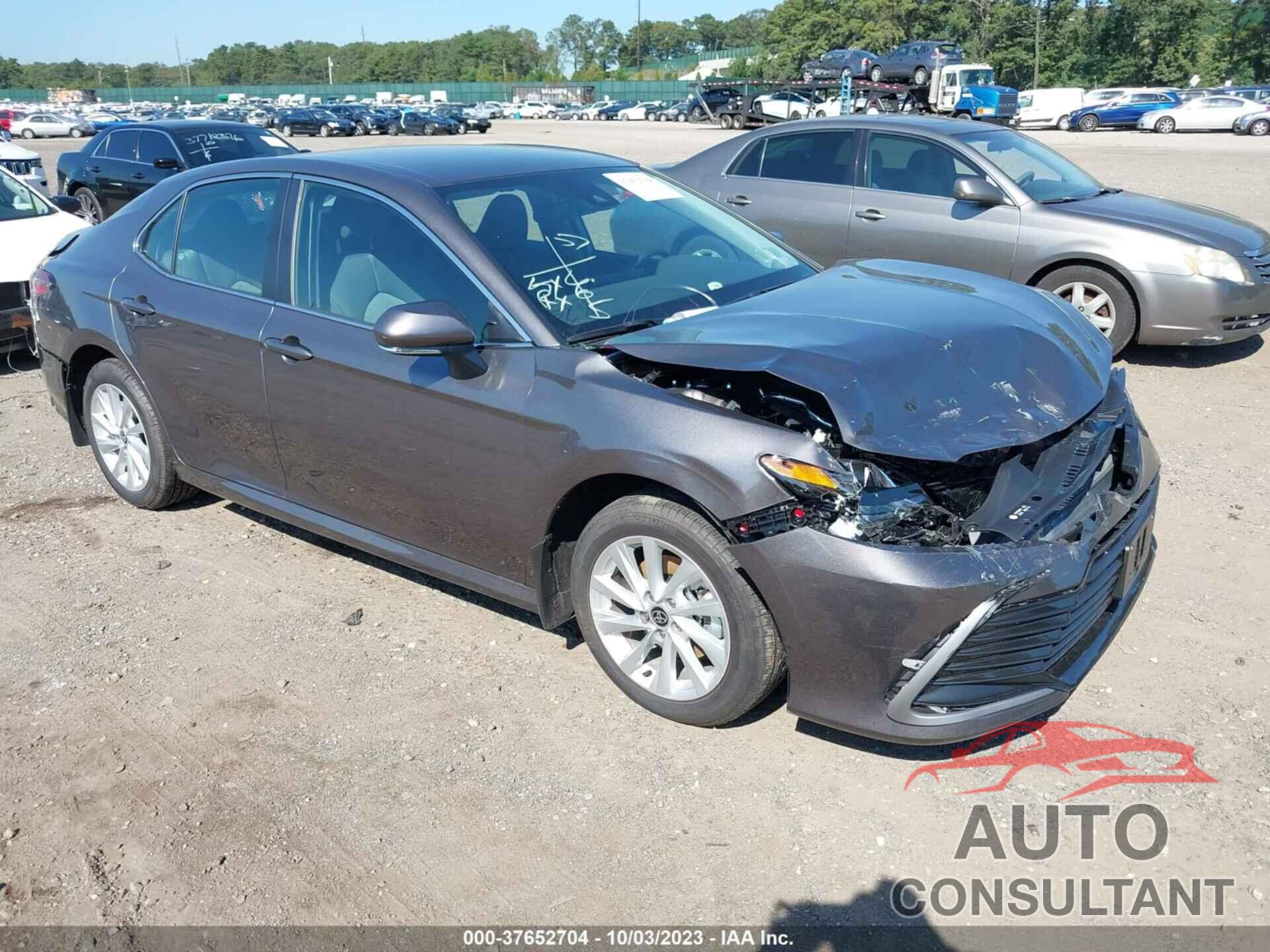 TOYOTA CAMRY 2023 - 4T1C11BK0PU107899