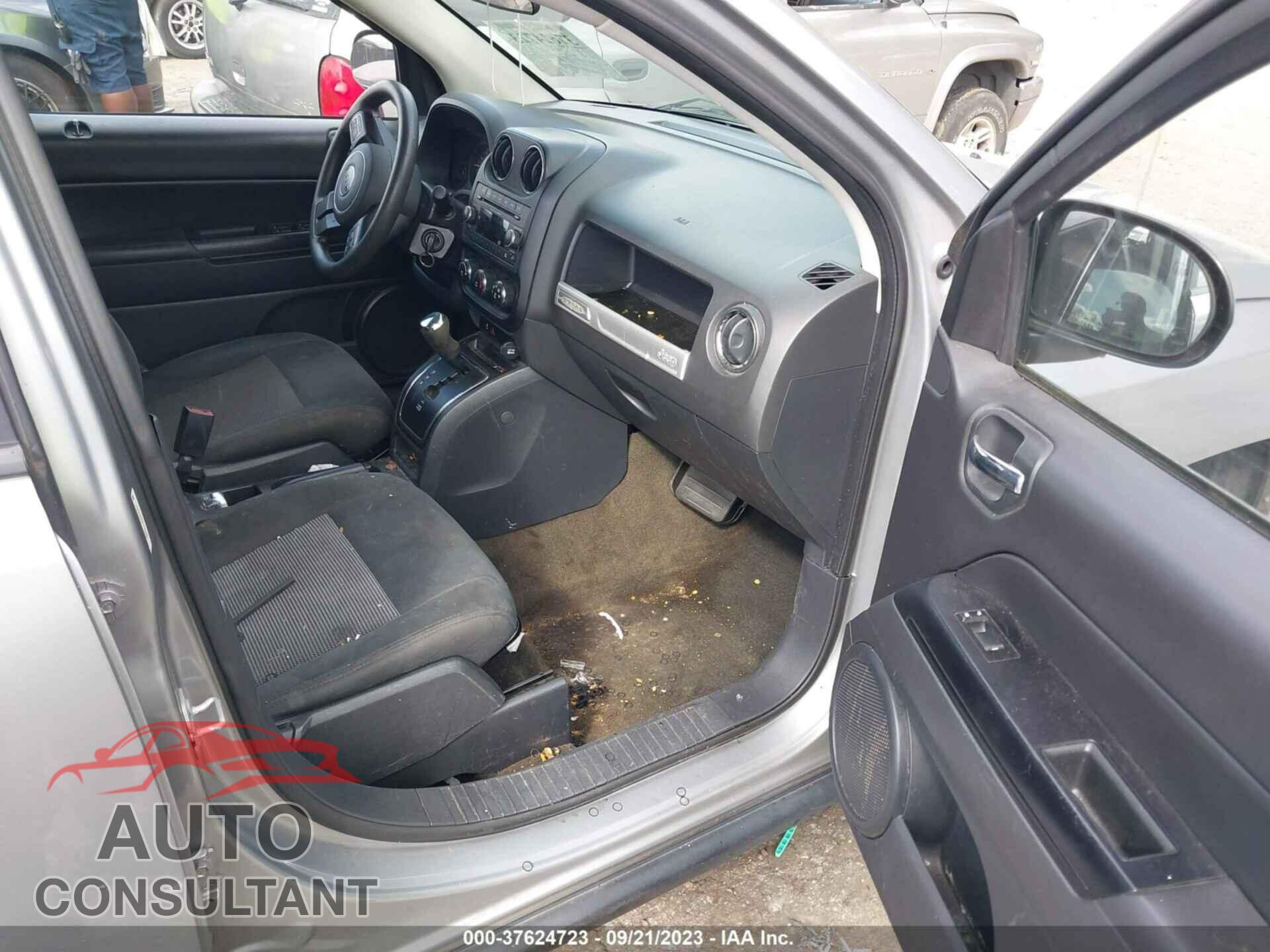 JEEP COMPASS 2015 - 1C4NJDBB5FD424140