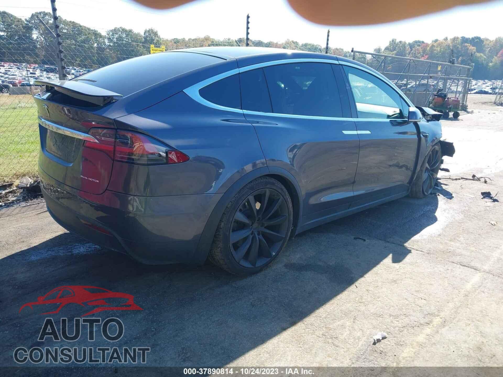 TESLA MODEL X 2020 - 5YJXCBE20LF298289