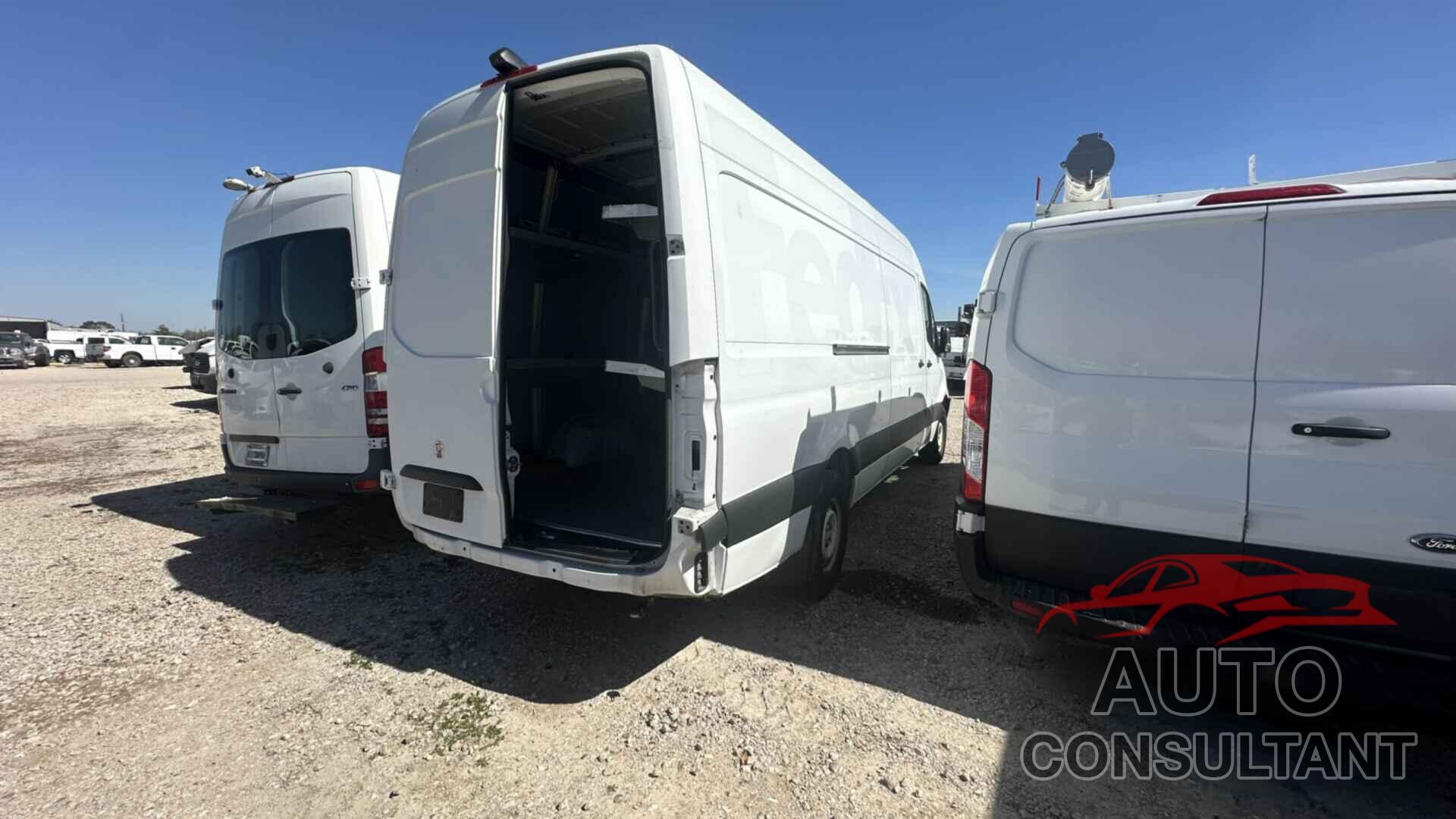 MERCEDES-BENZ SPRINTER 2019 - WD3PF1CD0KP148011